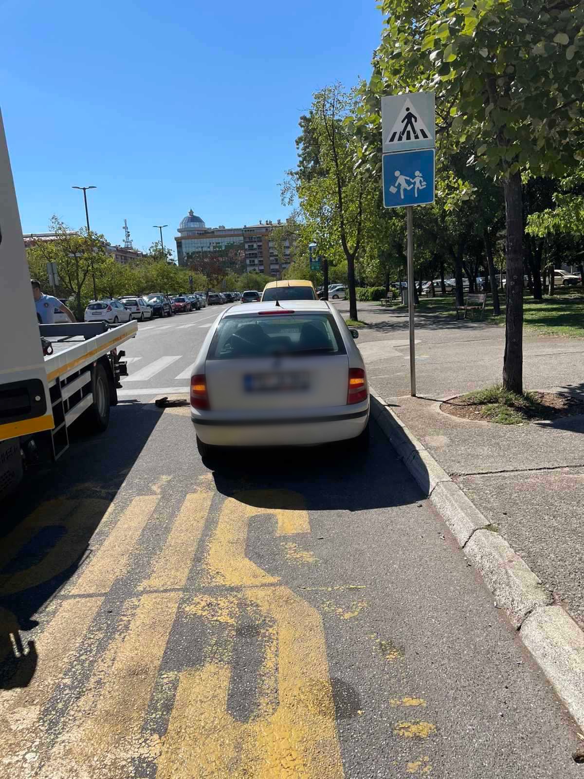 Komunalna inspekcija pojačala kontrolu nepropisnog parkiranja na autobuskim stajalištima