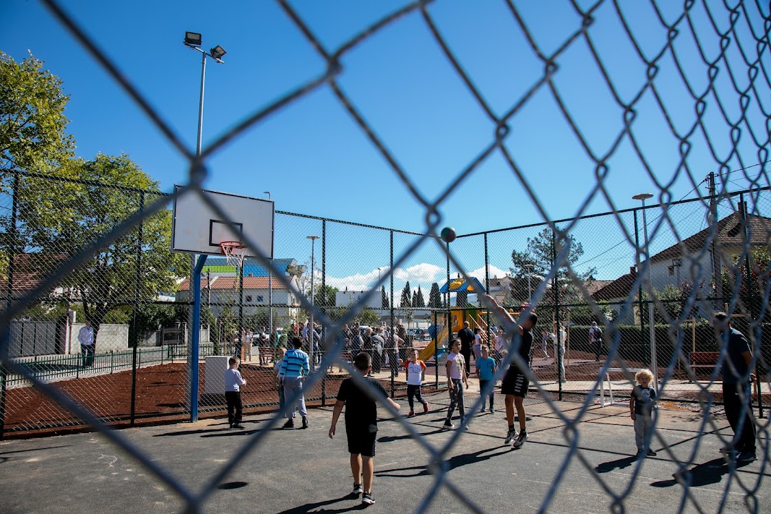 I stanovnici Ulice Miladina Popovića dobili mjesto za igru, druženje i rekreaciju