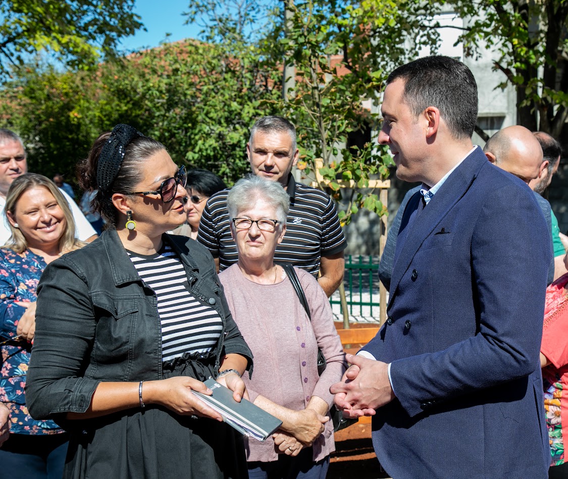 I stanovnici Ulice Miladina Popovića dobili mjesto za igru, druženje i rekreaciju