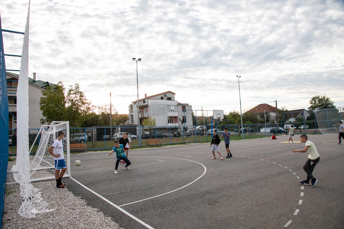Park sa brojnim sadržajima u Ulici Ludvika Kube za sve generacije