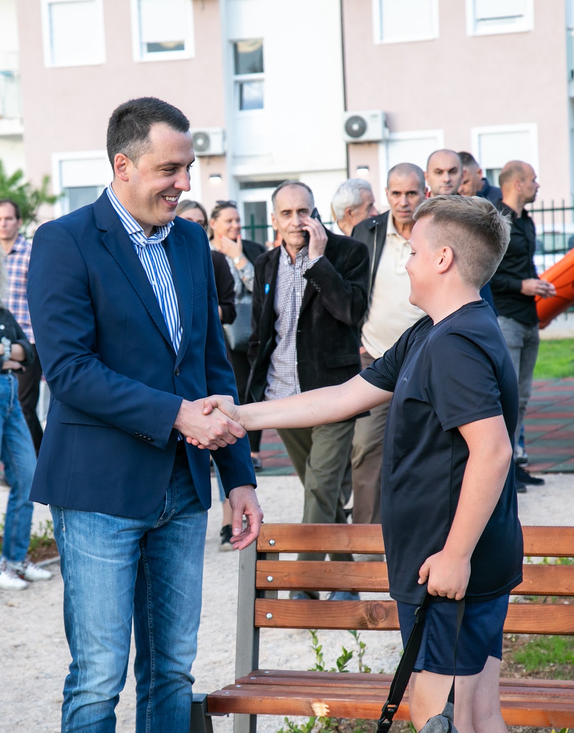 Park sa brojnim sadržajima u Ulici Ludvika Kube za sve generacije