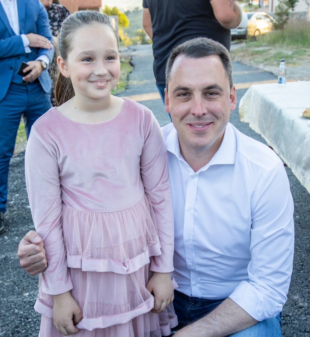 Nakon što su mještani Dajbabskog brda dobili vodu, uređena i putna infrastruktura