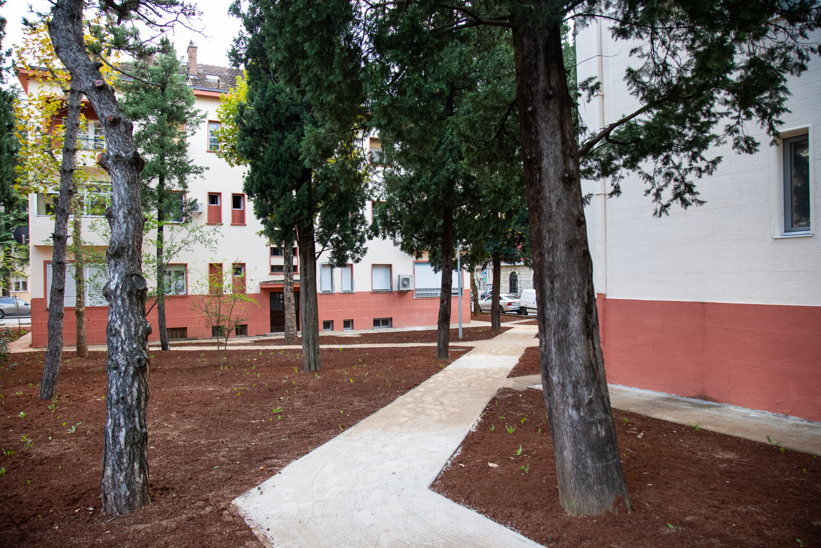 Još jedna uređena površina u centru Podgorice