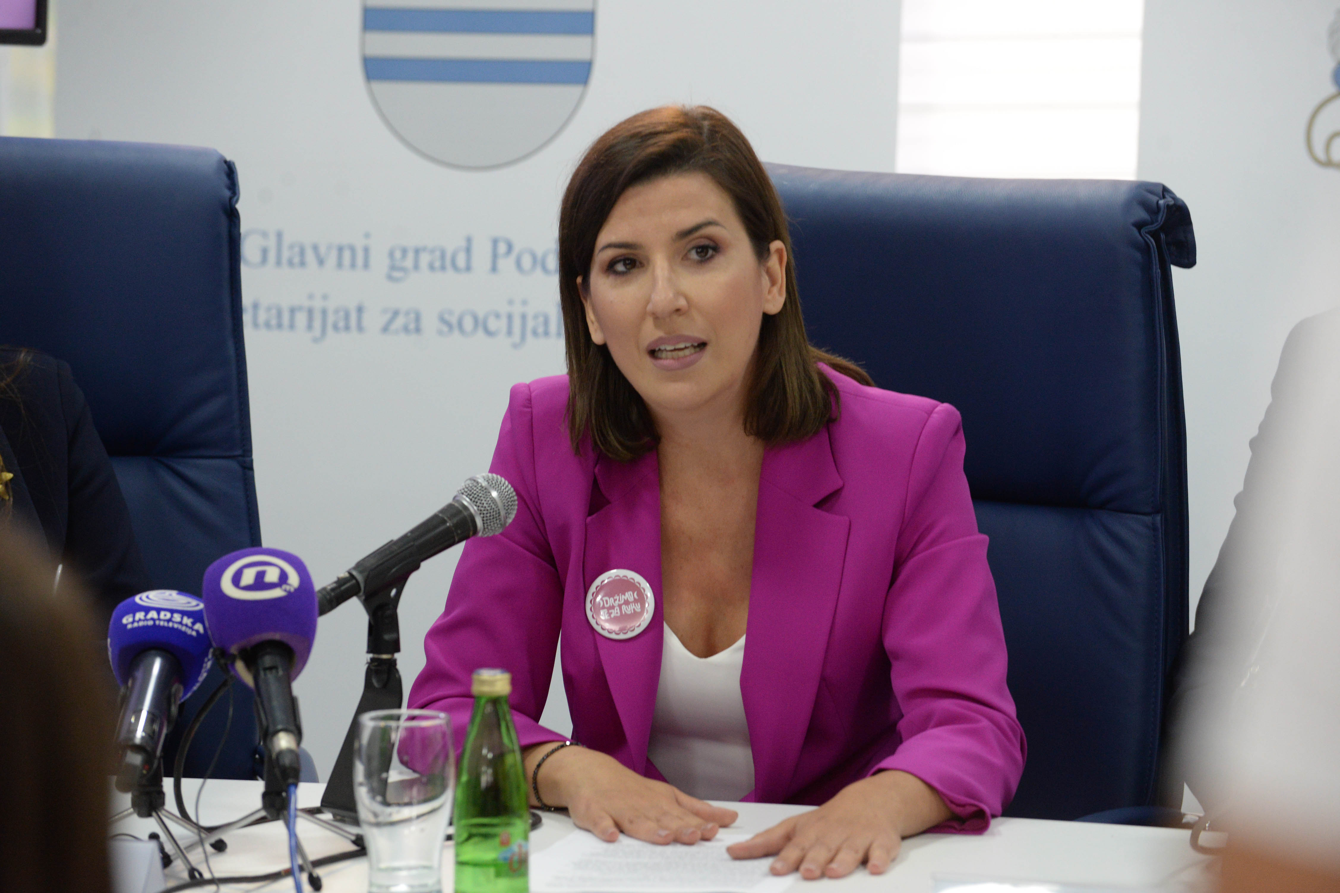 Držimo te za ruku - U narednih 90 dana svim ženama u Podgorici biće dostupan besplatan eho pregled dojki