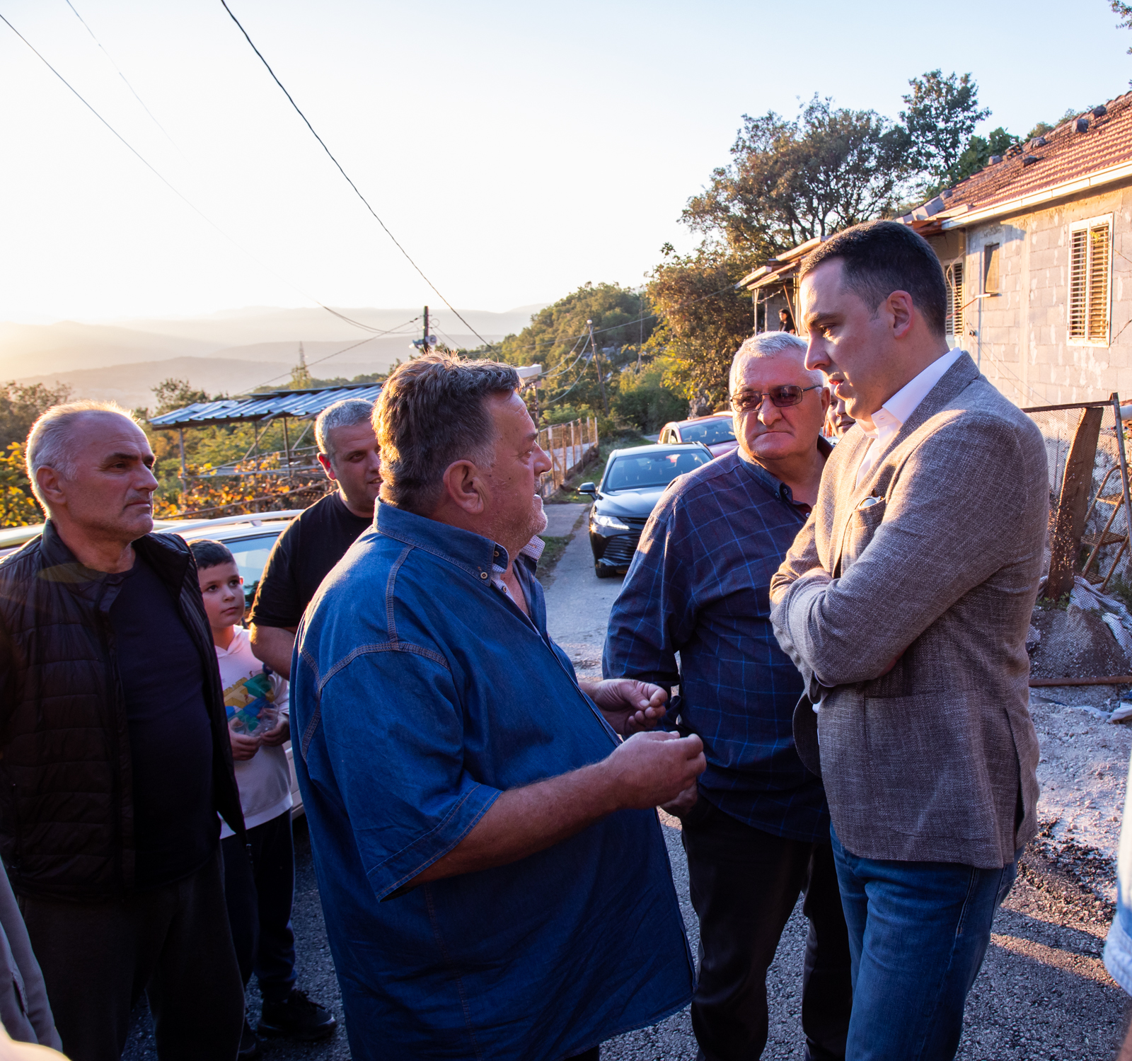 Na inicijativu mještana obnovljen stari put za Kuče koji povezuje Donju i Gornju Vrbicu
