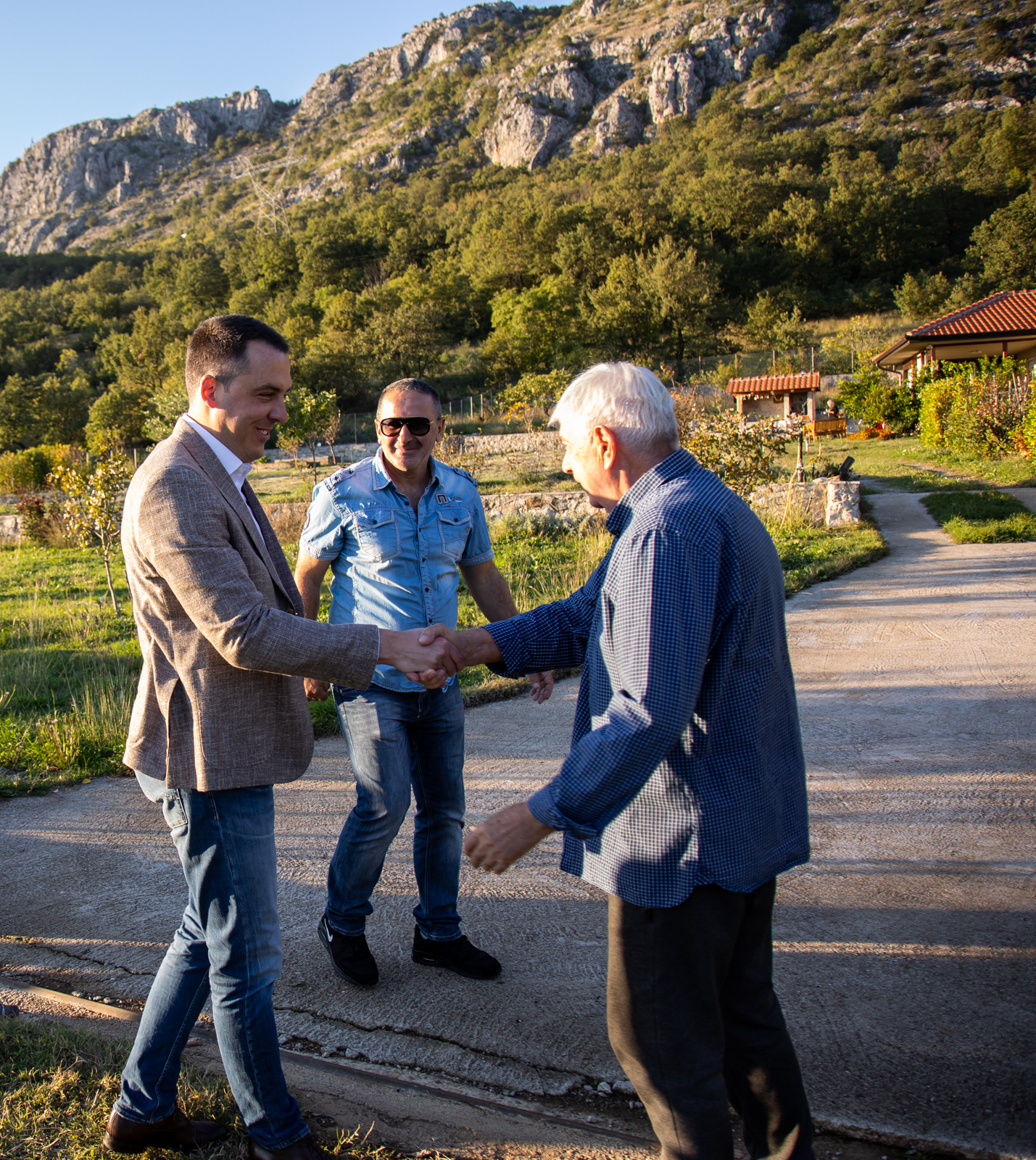 Na inicijativu mještana obnovljen stari put za Kuče koji povezuje Donju i Gornju Vrbicu