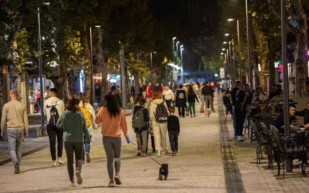 Rekonstruisana Njegoševa ulica već postala omiljeno podgoričko korzo