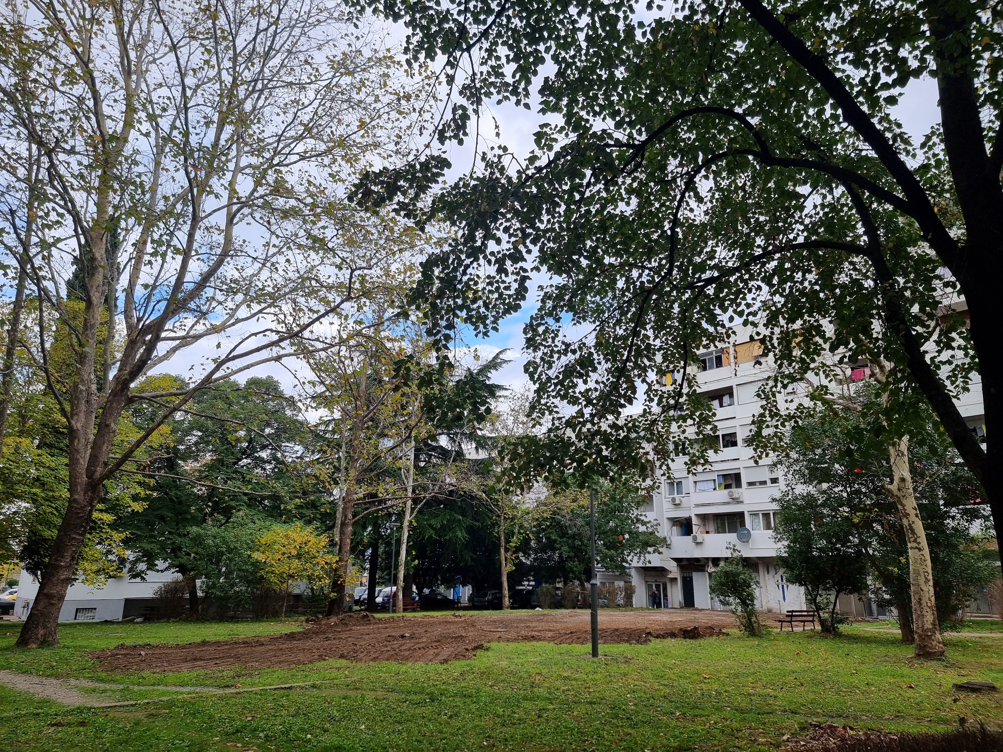 Počeli radovi na izgradnji dječijeg igrališta iza zgrade "Galenika"