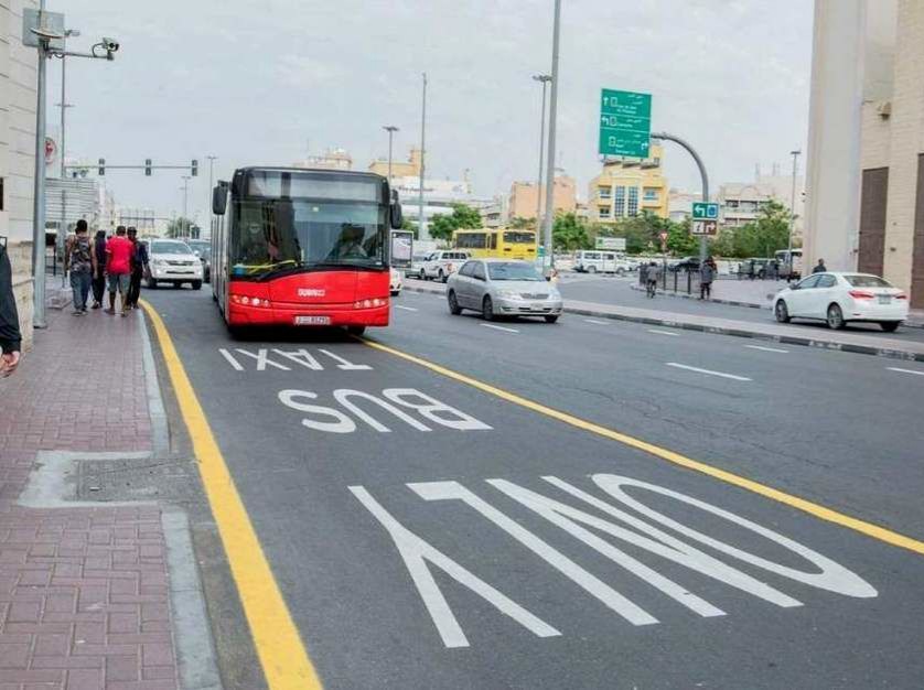 Podgorica uskoro dobija 29 novih autobusa i posebnu saobraćajnu traku za javni i auto-taksi prevoz