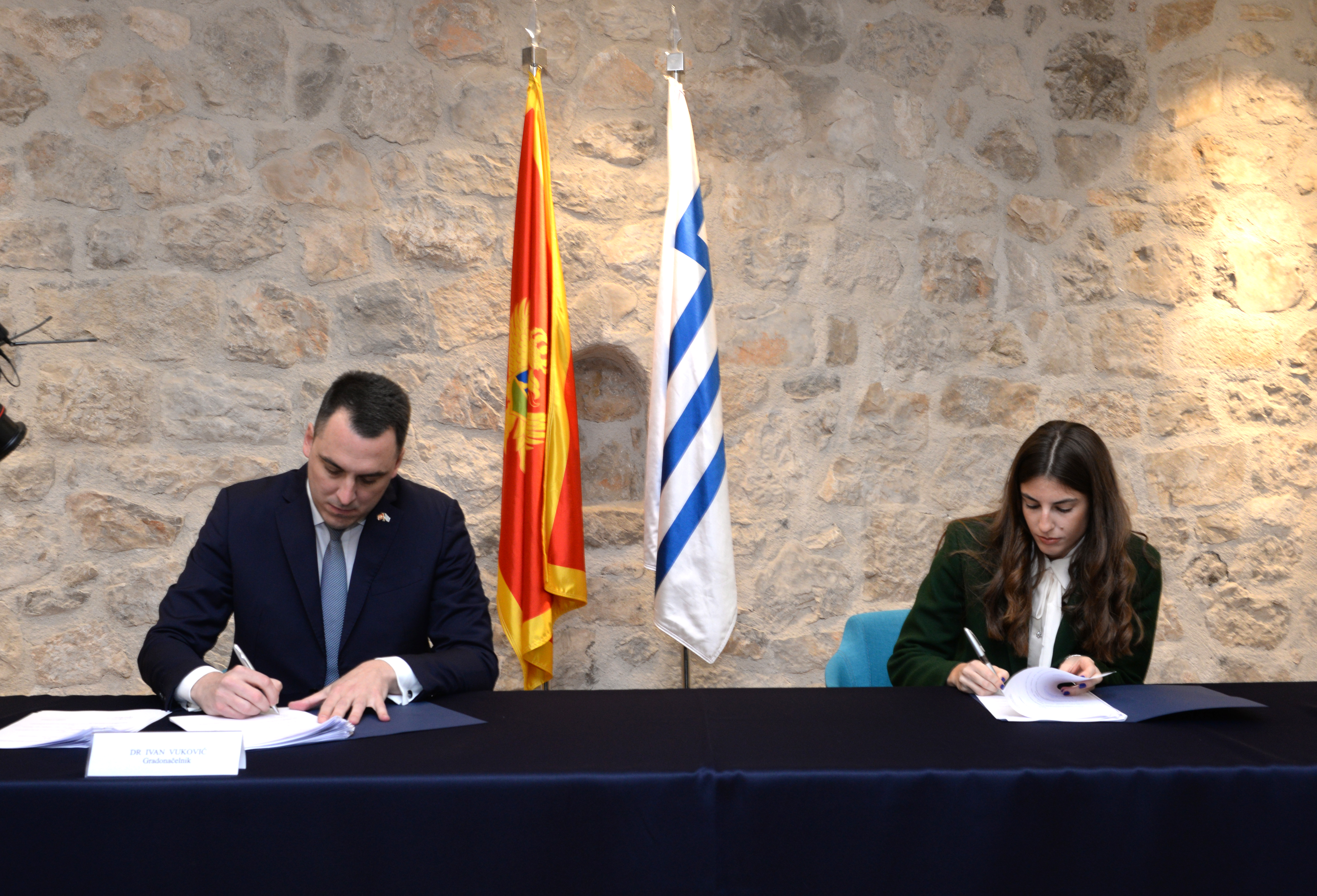 Od Glavnog grada i ove godine stipendije najboljim studentima; Vuković: Ulaganje u znanje je najbolja investicija u svakom društvu i vremenu