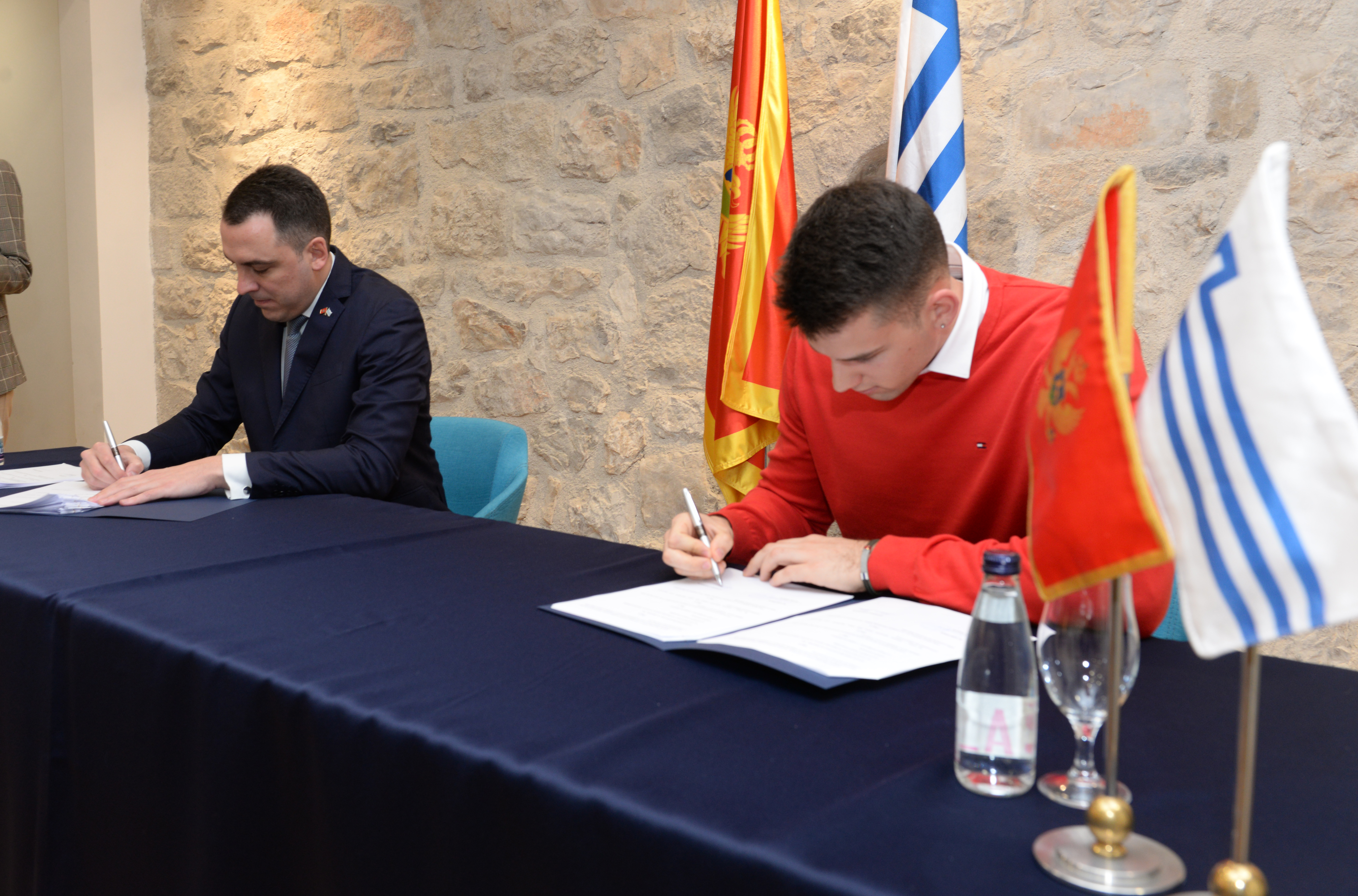 Od Glavnog grada i ove godine stipendije najboljim studentima; Vuković: Ulaganje u znanje je najbolja investicija u svakom društvu i vremenu