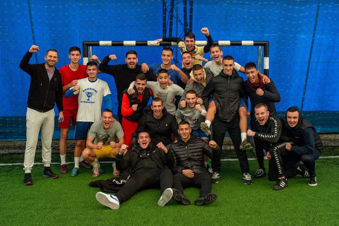 "Srednjoškolci Podgorici'': Učenici Srednje elektrotehničke škole i Gimnazije pobjednici turnira u malom fudbalu