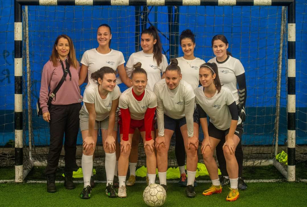 "Srednjoškolci Podgorici'': Učenici Srednje elektrotehničke škole i Gimnazije pobjednici turnira u malom fudbalu