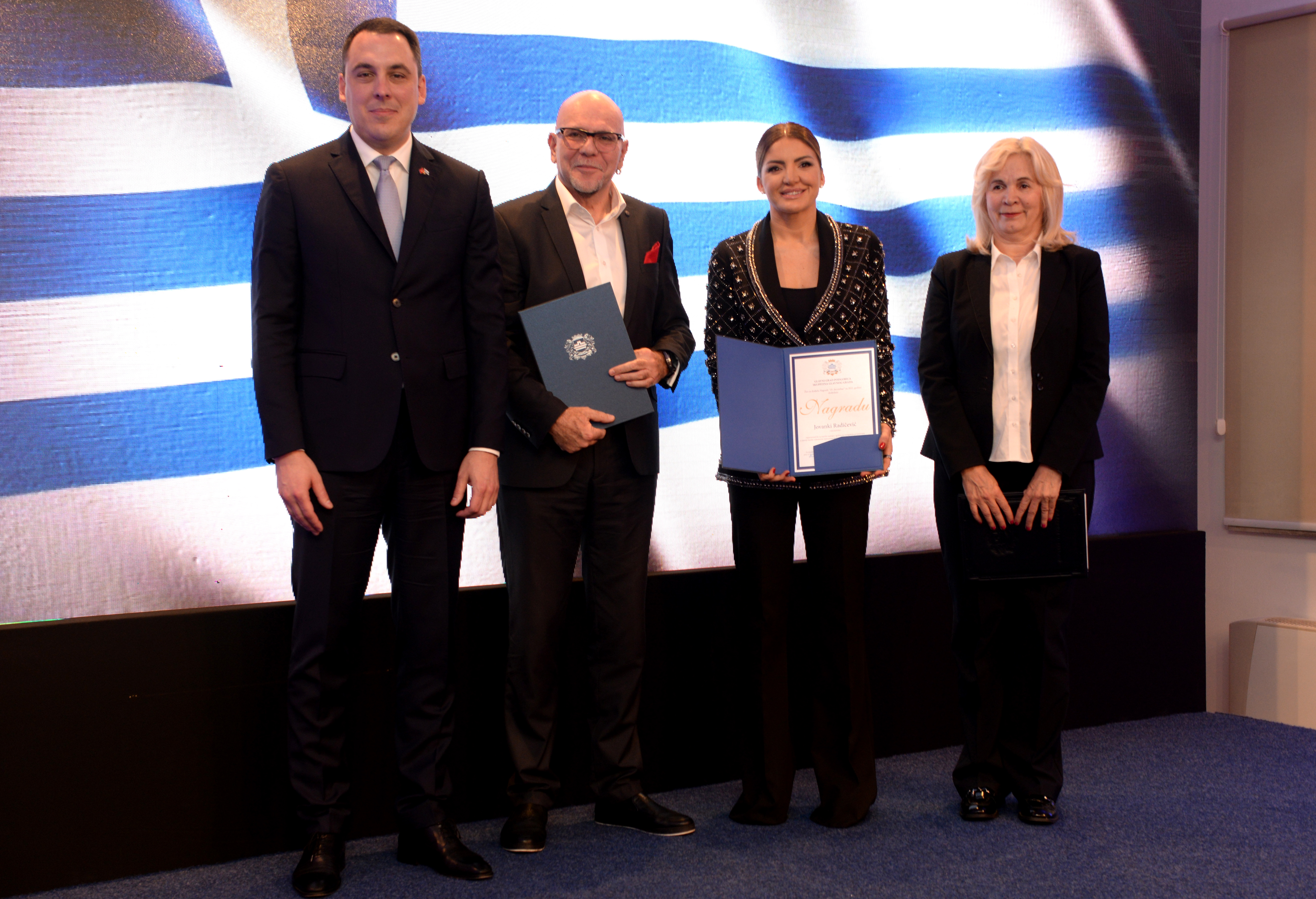 Održana svečana sjednica Skupštine Glavnog grada; Vuković: Vjerujem da nijesmo iznevjerili naše heroje  i da smo dali primjer onima kojima pripada budućnost ovog grada