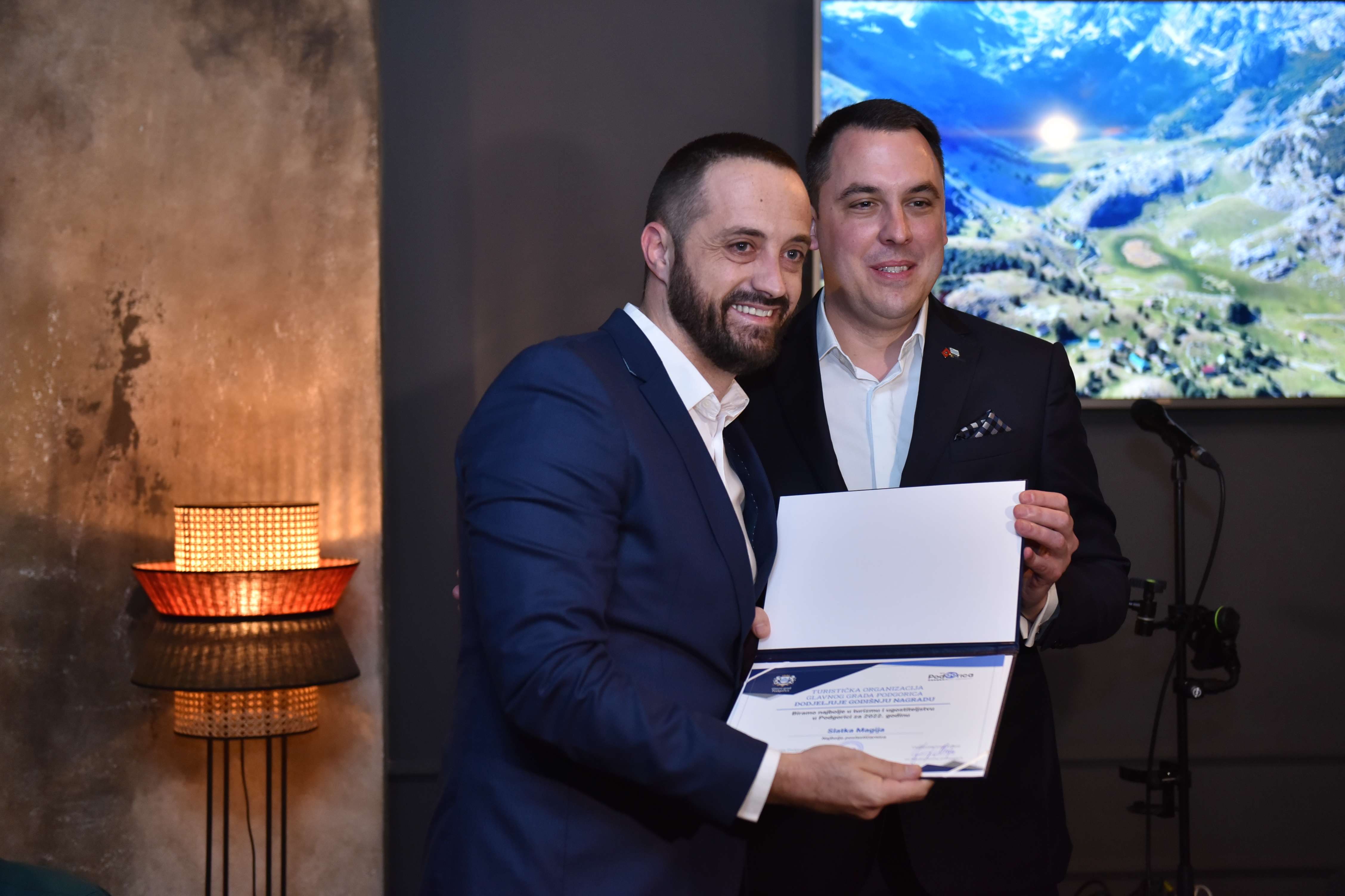 Biramo najbolje u turizmu i ugostiteljstvu 2022; Uručena priznanja pojedincima i kolektivima za doprinos promociji turističke ponude glavnog grada