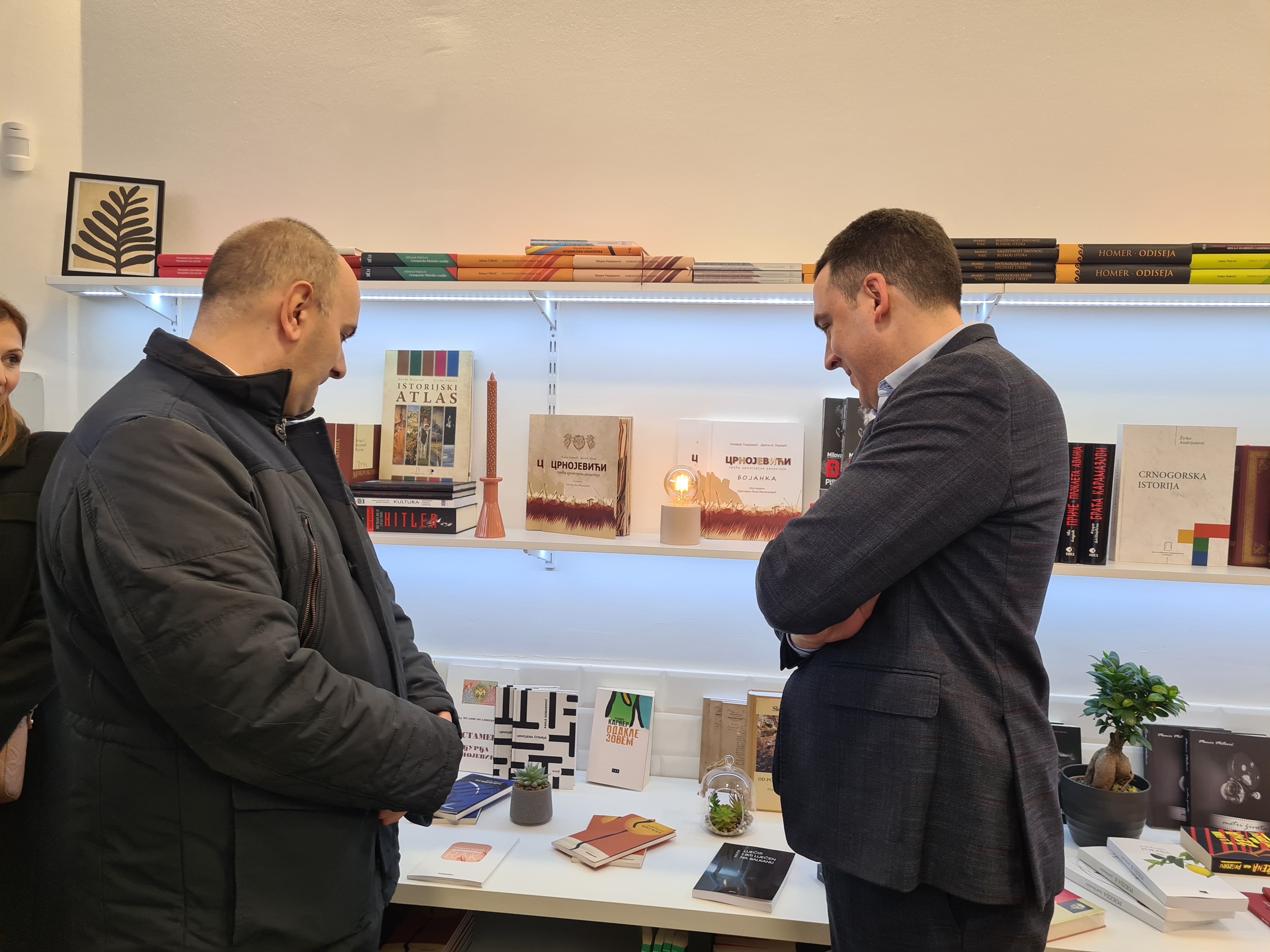 Prvi radni dan nakon praznika obilježilo otvaranje druge Podgoričke knjižare