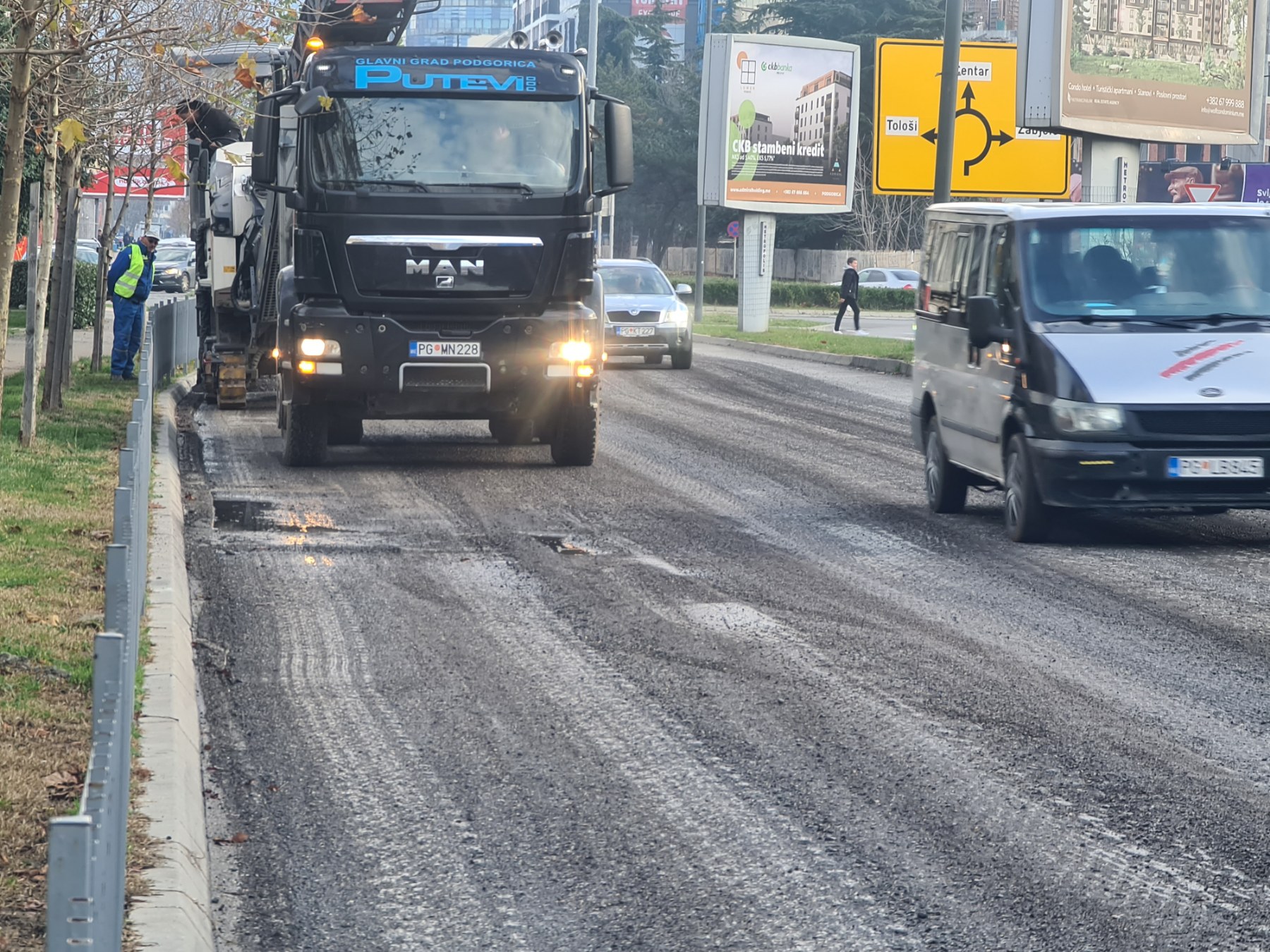 Putevi izvode radove na sanaciji drugog dijela Bulevara knjaza Danila