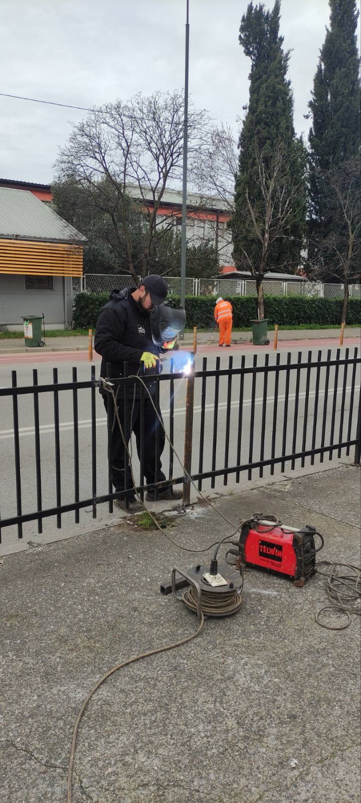 Ekipe Agencije za stanovanje angažovane na više lokacija u gradu