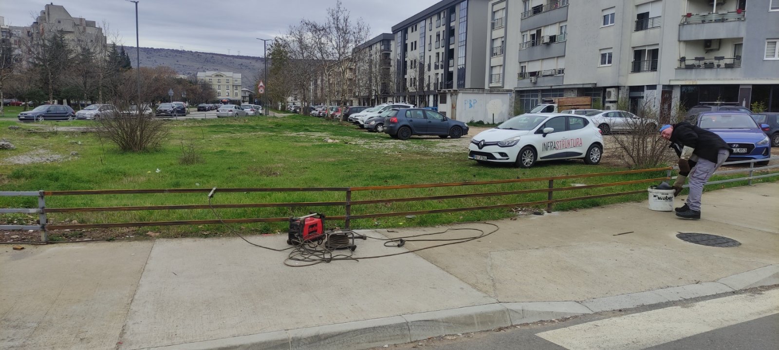 Ekipe Agencije za stanovanje angažovane na više lokacija u gradu