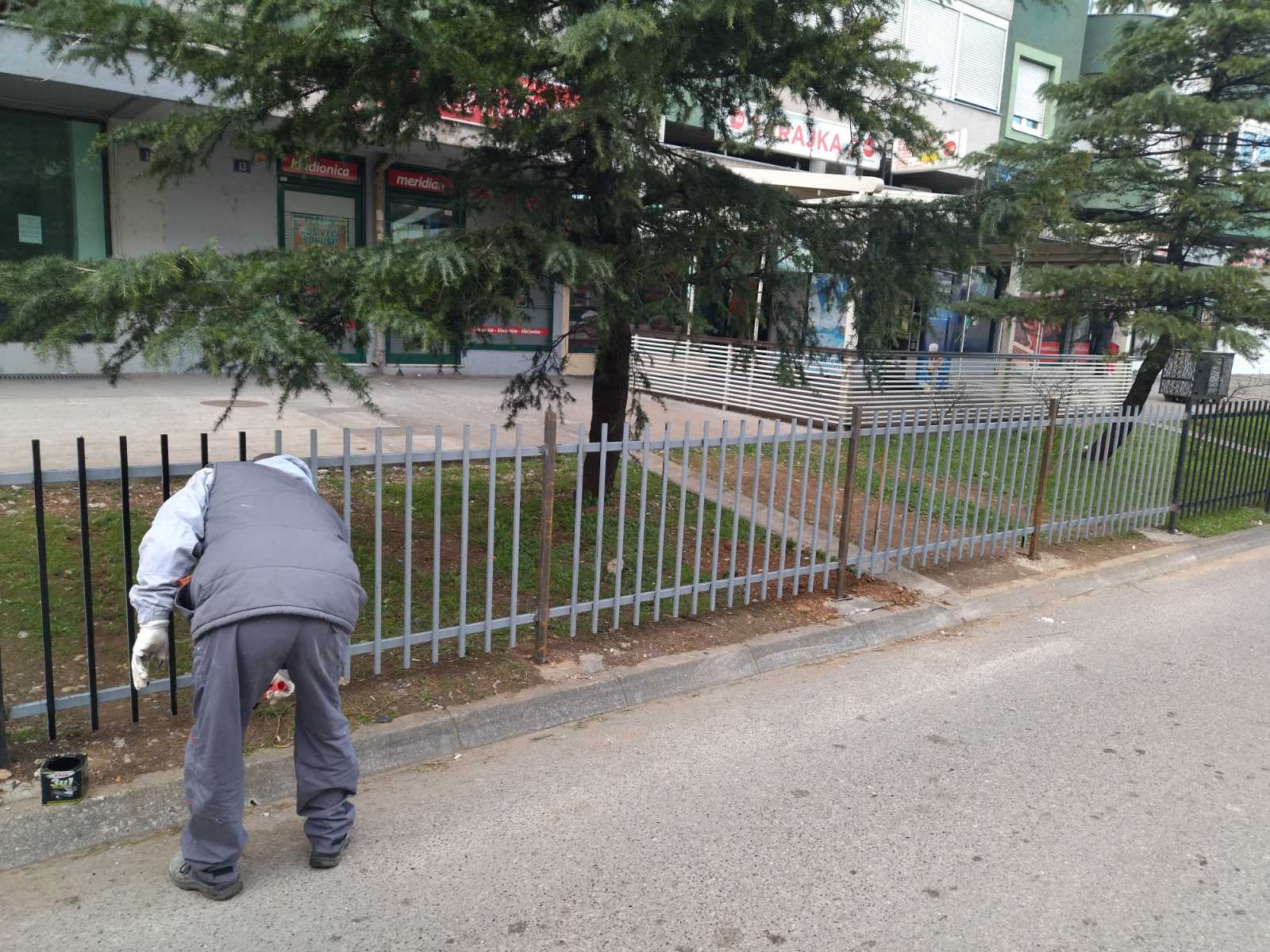 Ekipe Agencije za stanovanje angažovane na više lokacija u gradu