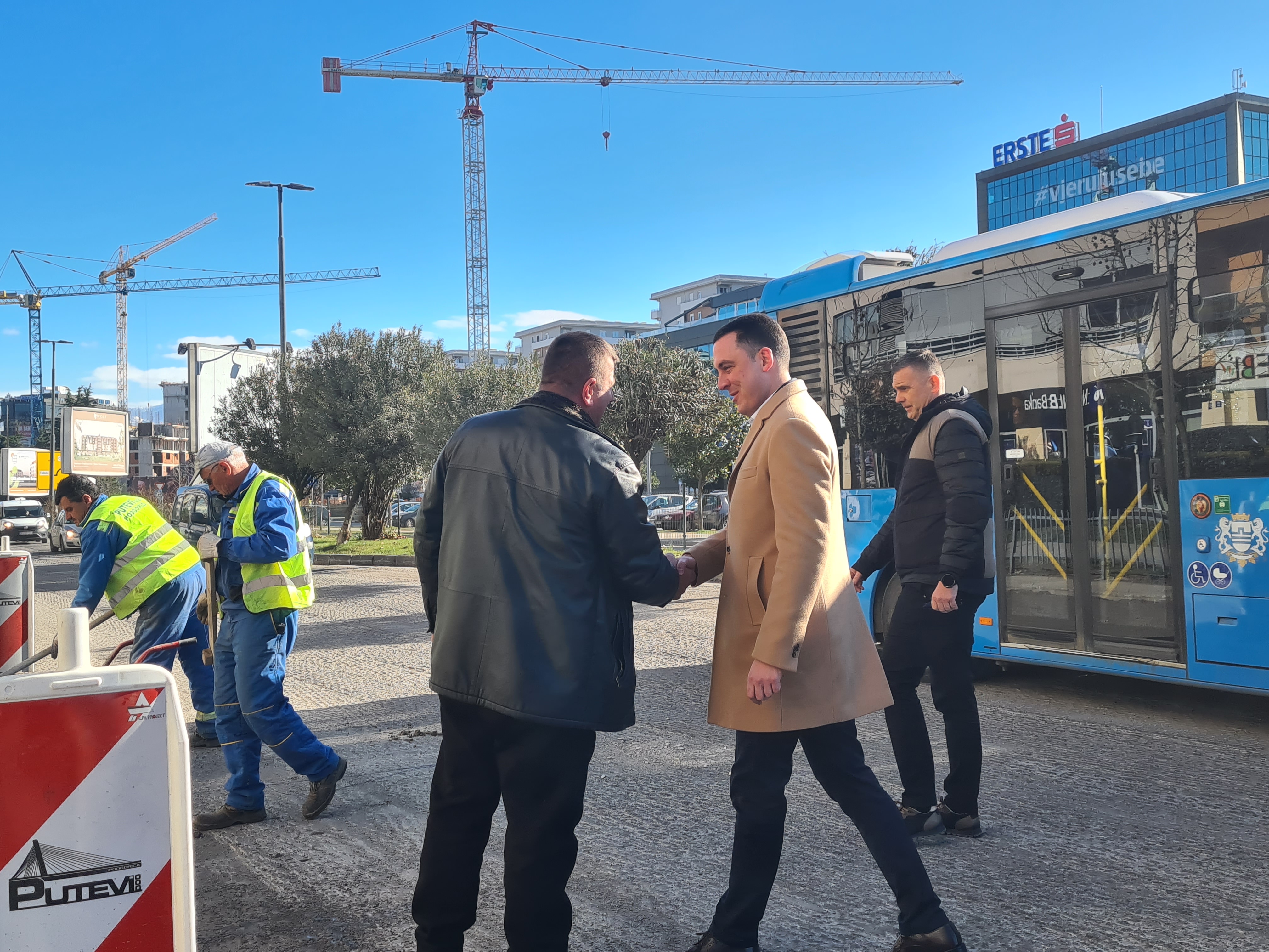 U toku radovi na sanaciji drugog dijela Bulevara knjaza Danila