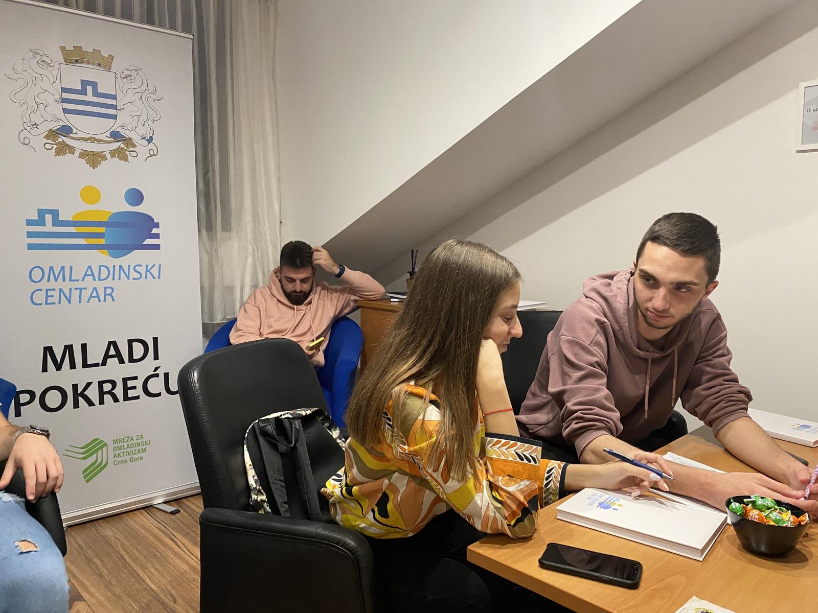 Omladinski klub; Mjesto za druženje i edukaciju mladih u centru Podgorice