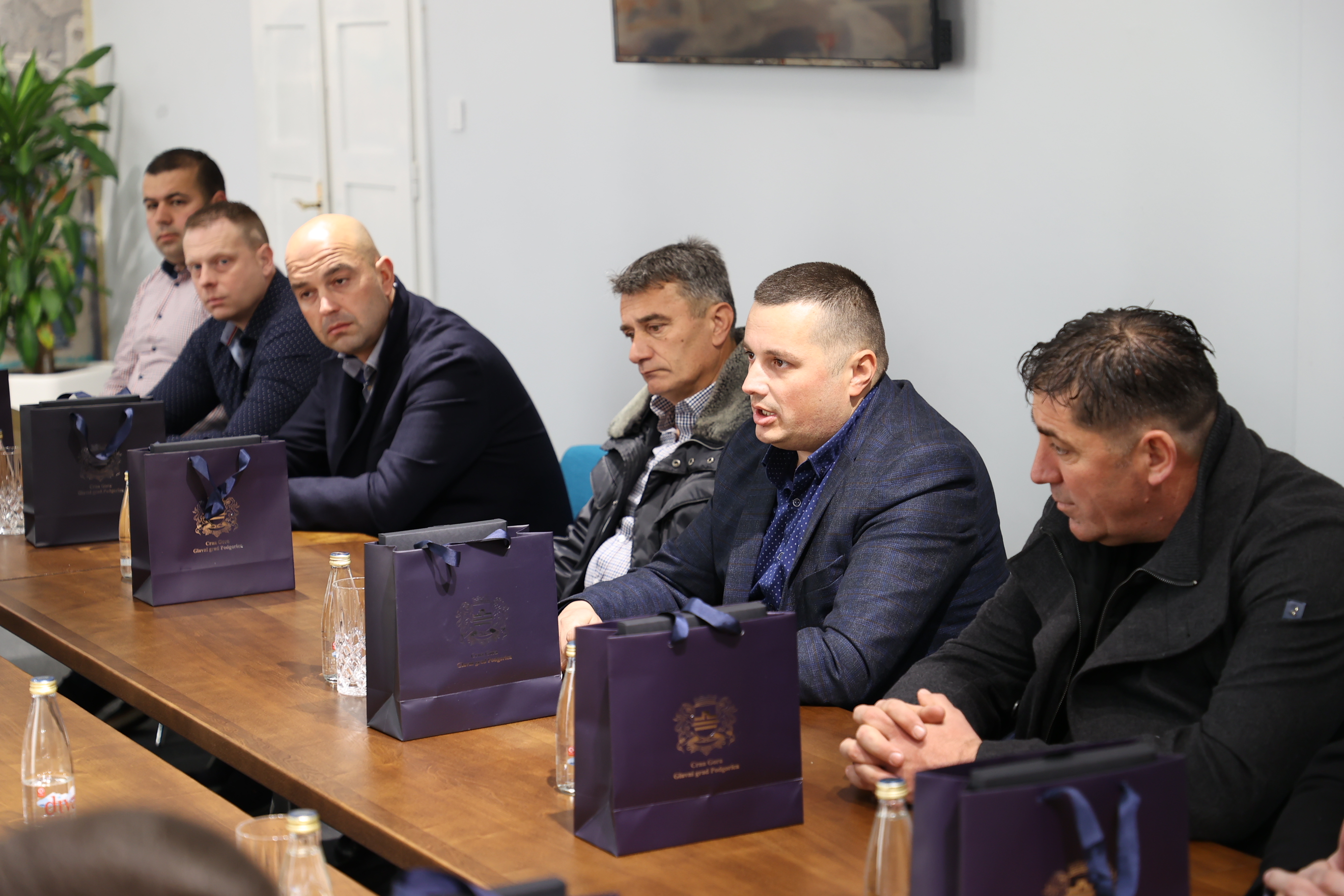 Vuković upriličio prijem za pripadnike Službe zaštite i spašavanja koji su i u akcijama u Turskoj pokazali da su istinski heroji Podgorice  i Crne Gore