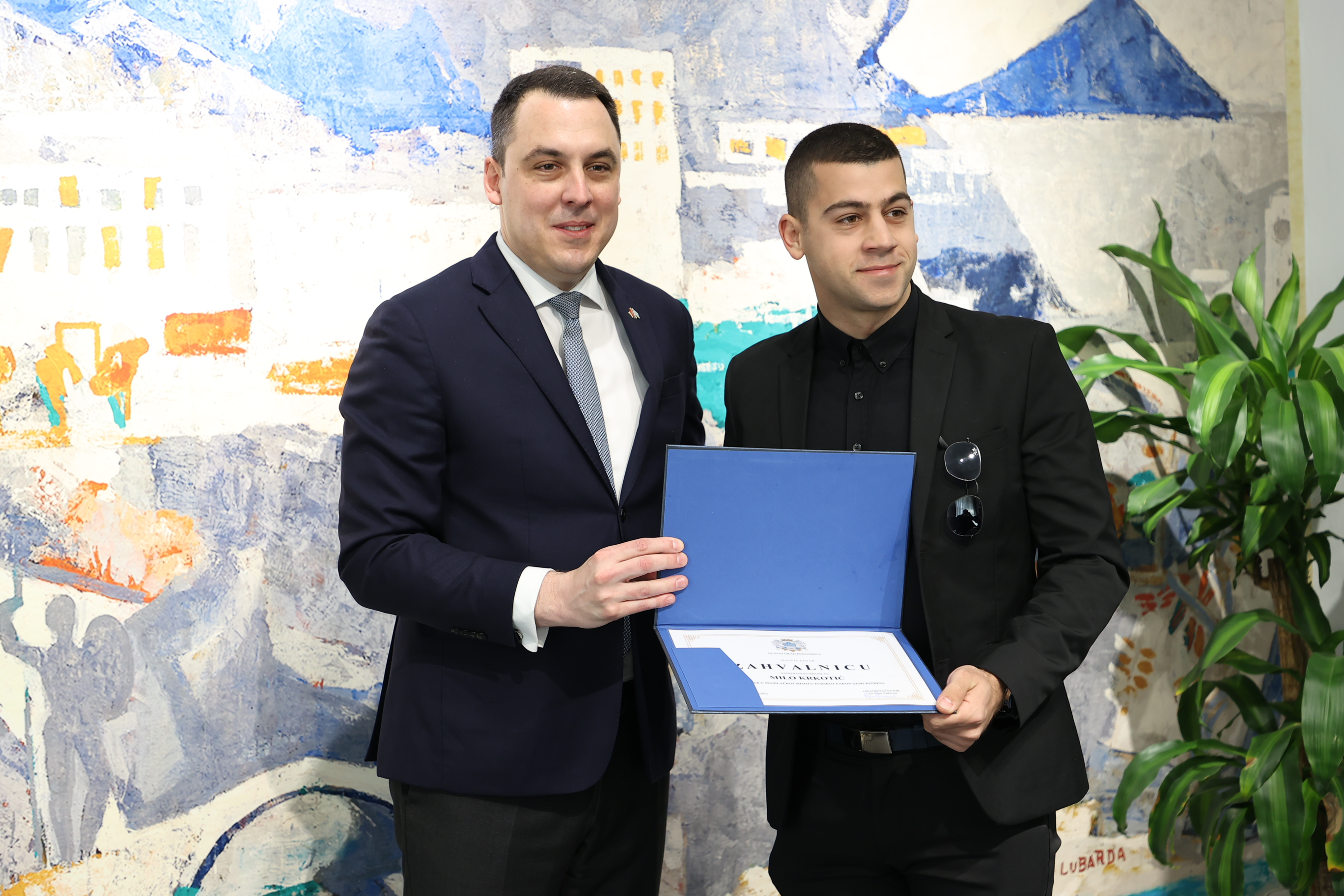 Vuković upriličio prijem za pripadnike Službe zaštite i spašavanja koji su i u akcijama u Turskoj pokazali da su istinski heroji Podgorice  i Crne Gore