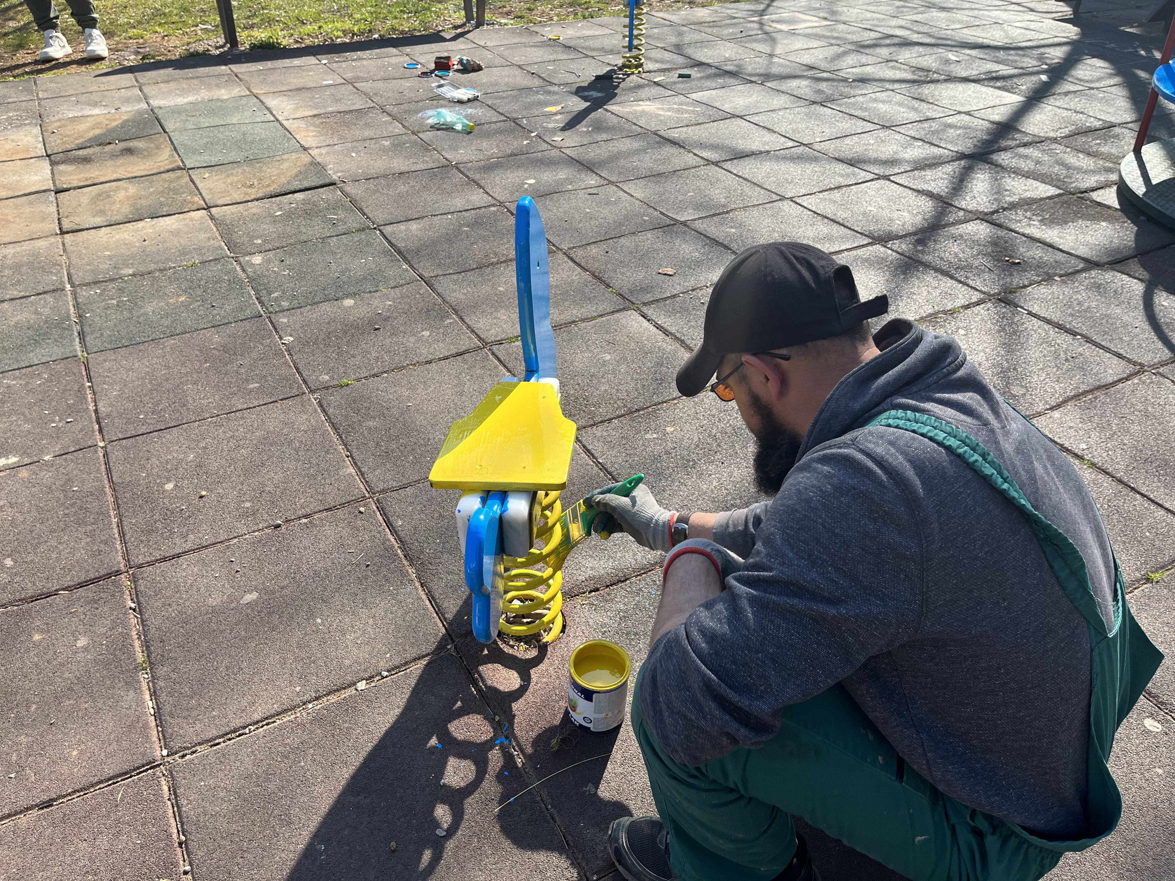 Ekipe Zelenila angažovane na održavanju dječijih igrališta