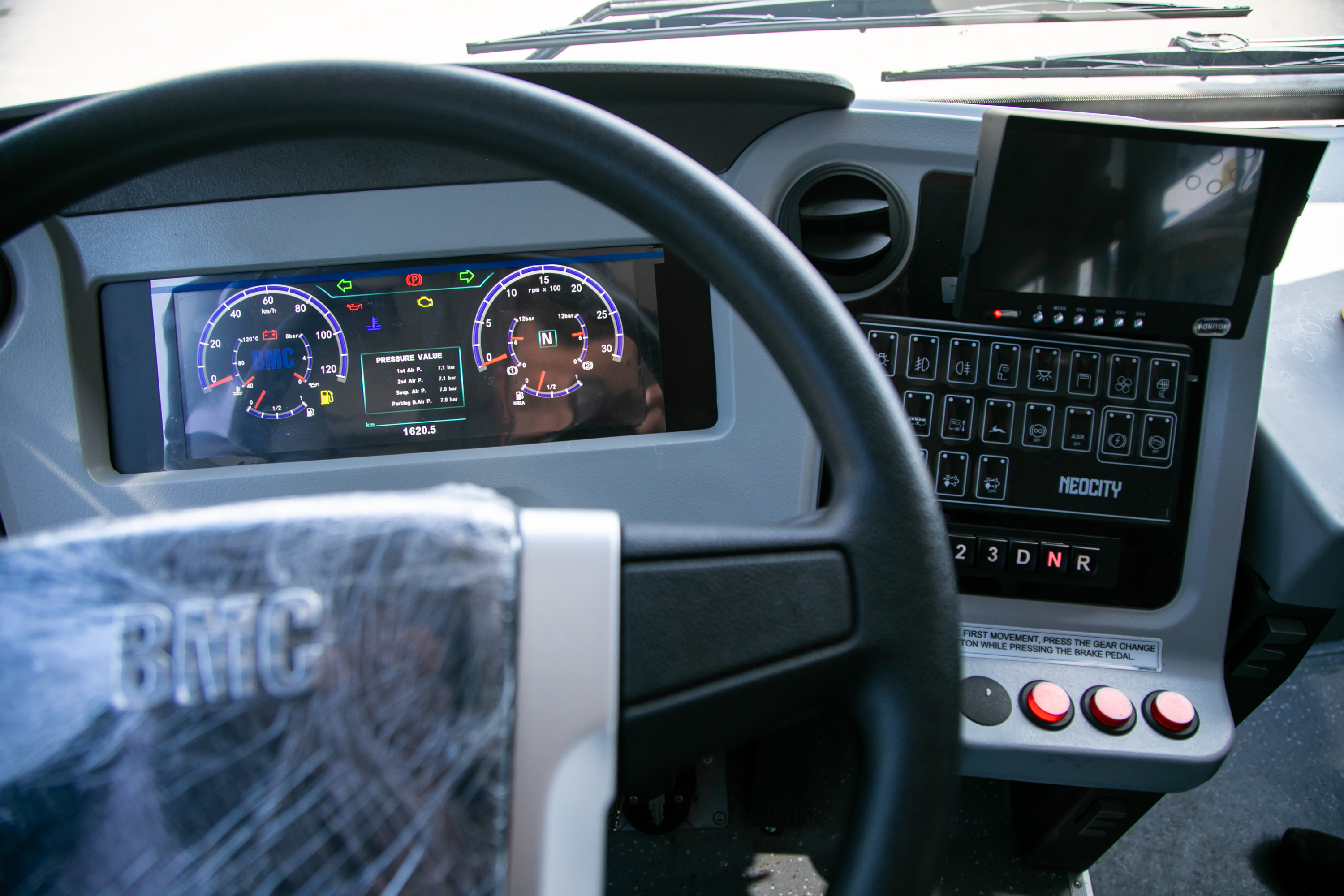 Na ulicama Podgorice uskoro 45 savremenih autobusa