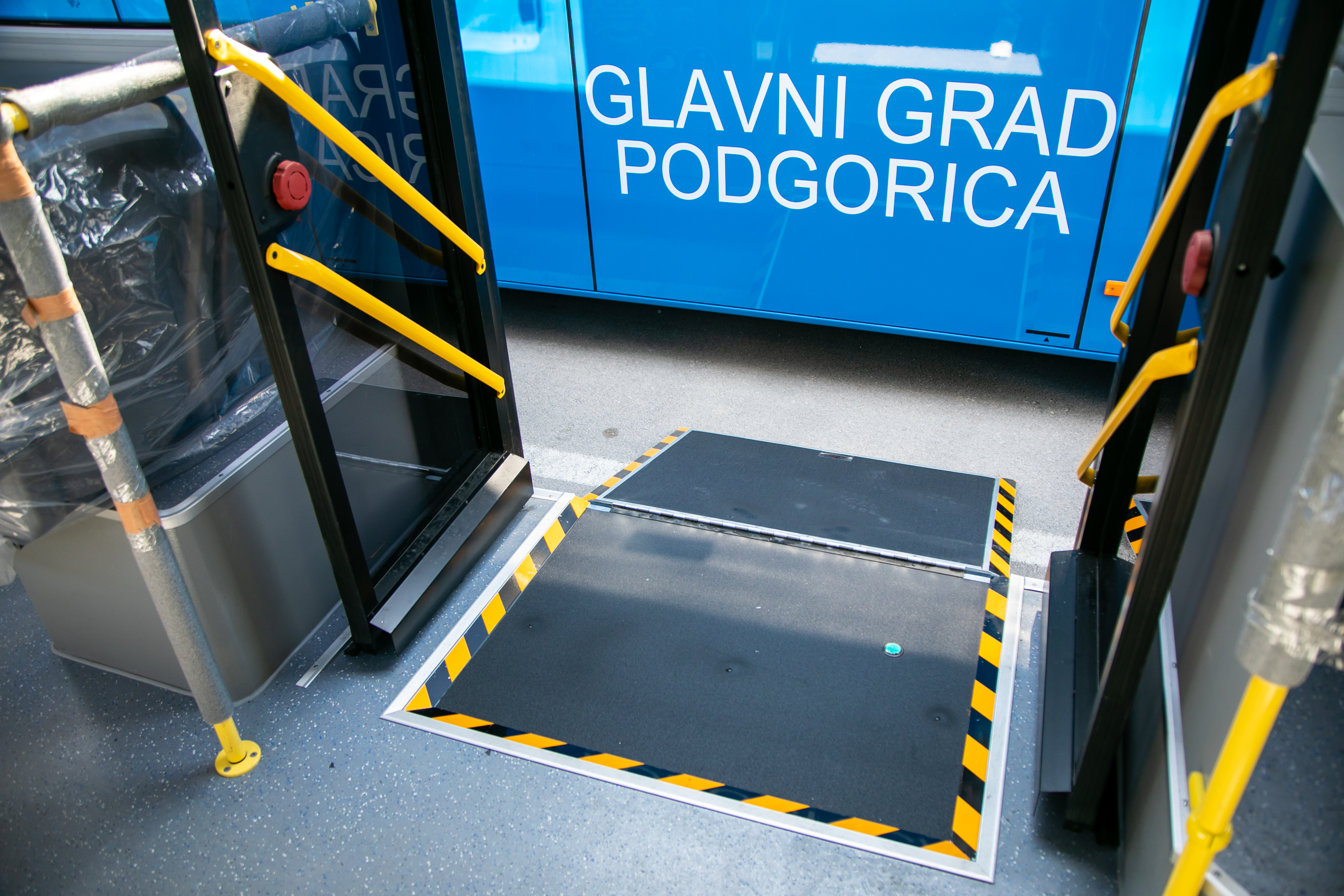 Na ulicama Podgorice uskoro 45 savremenih autobusa