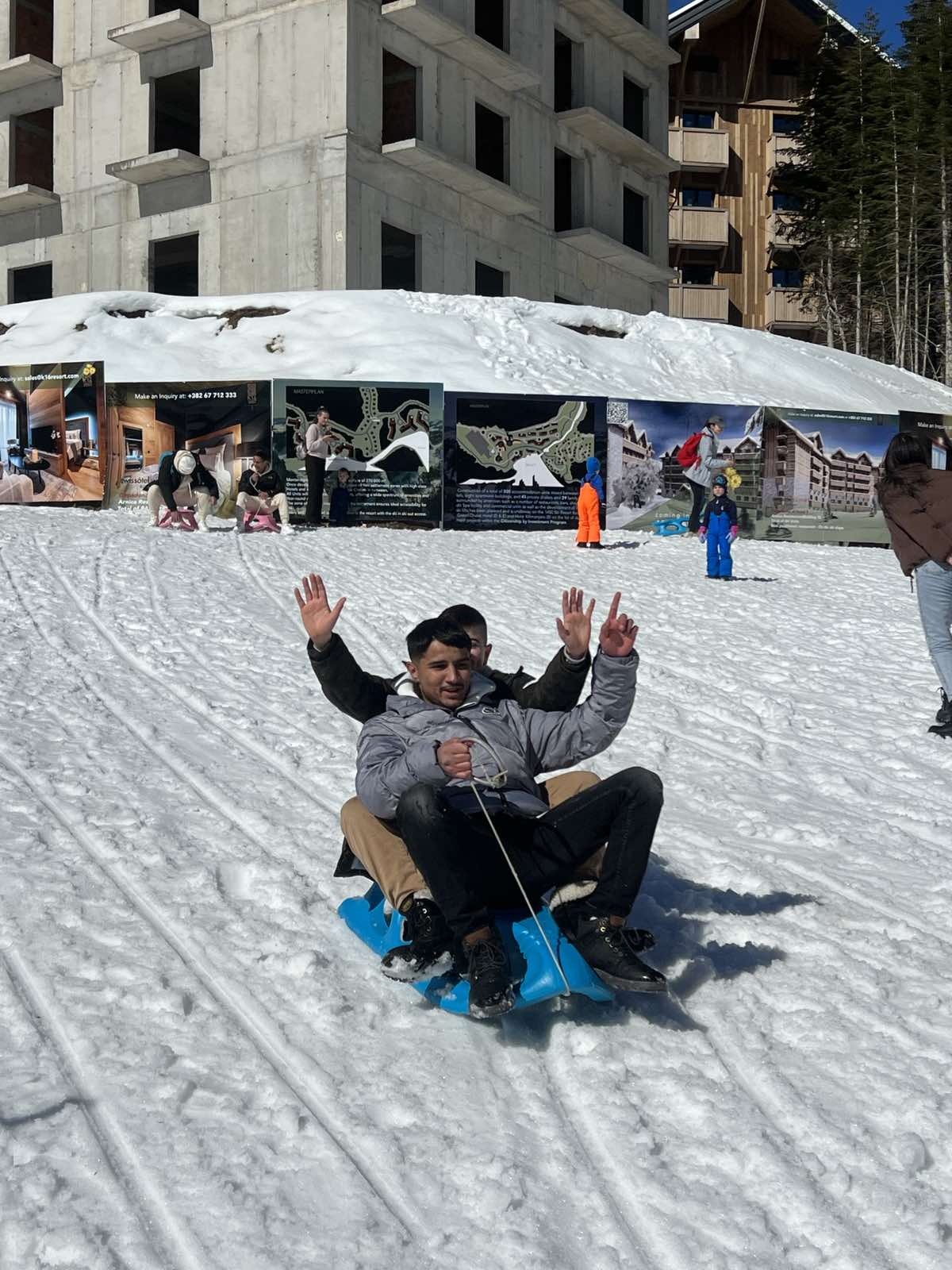 Na skijalištu u Kolašinu organizovano druženje za pripadnike RE zajednice