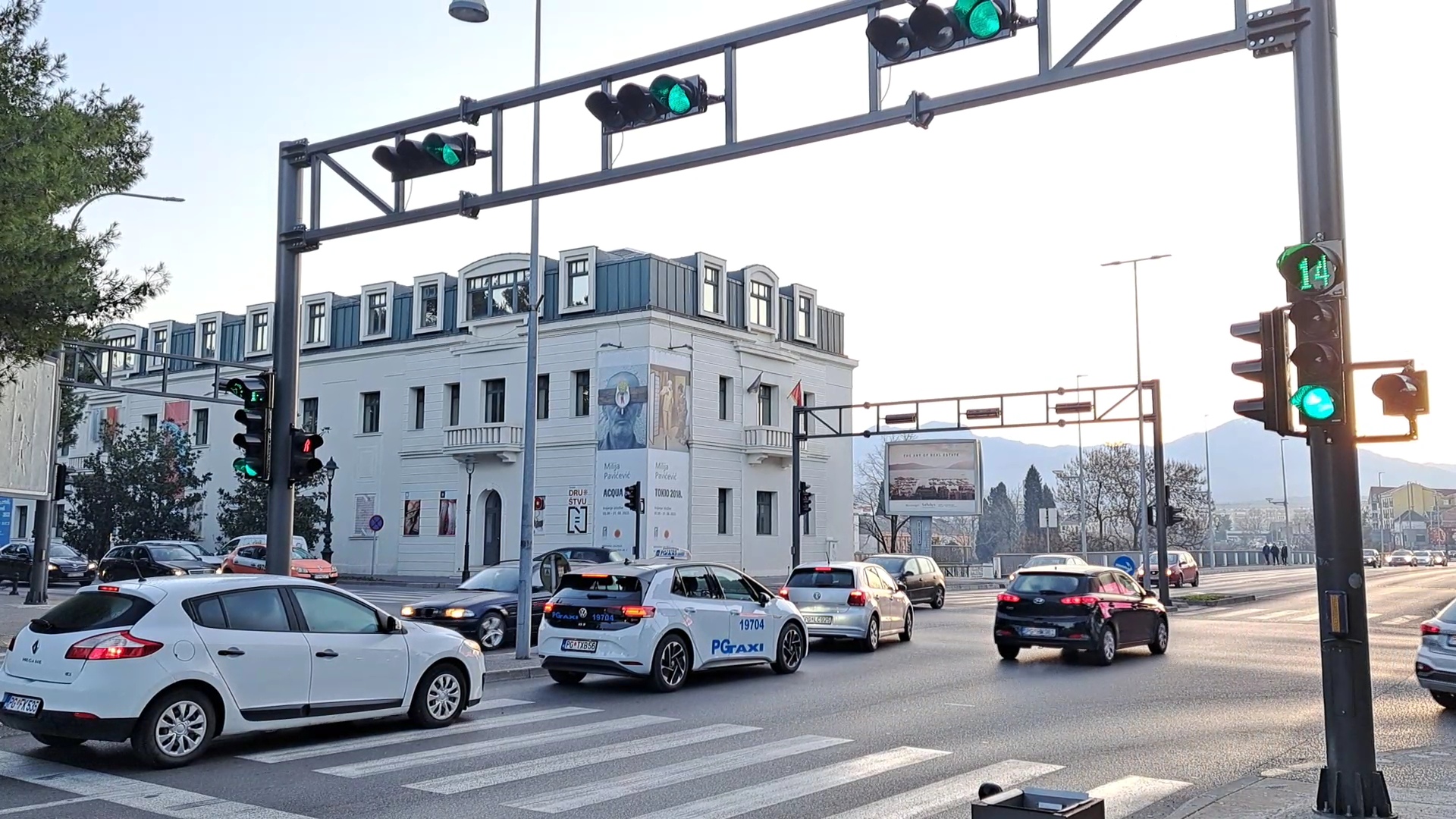 Nova optička telekomunikaciona mreža za kontrolu nad svim raskrsnicama u gradu