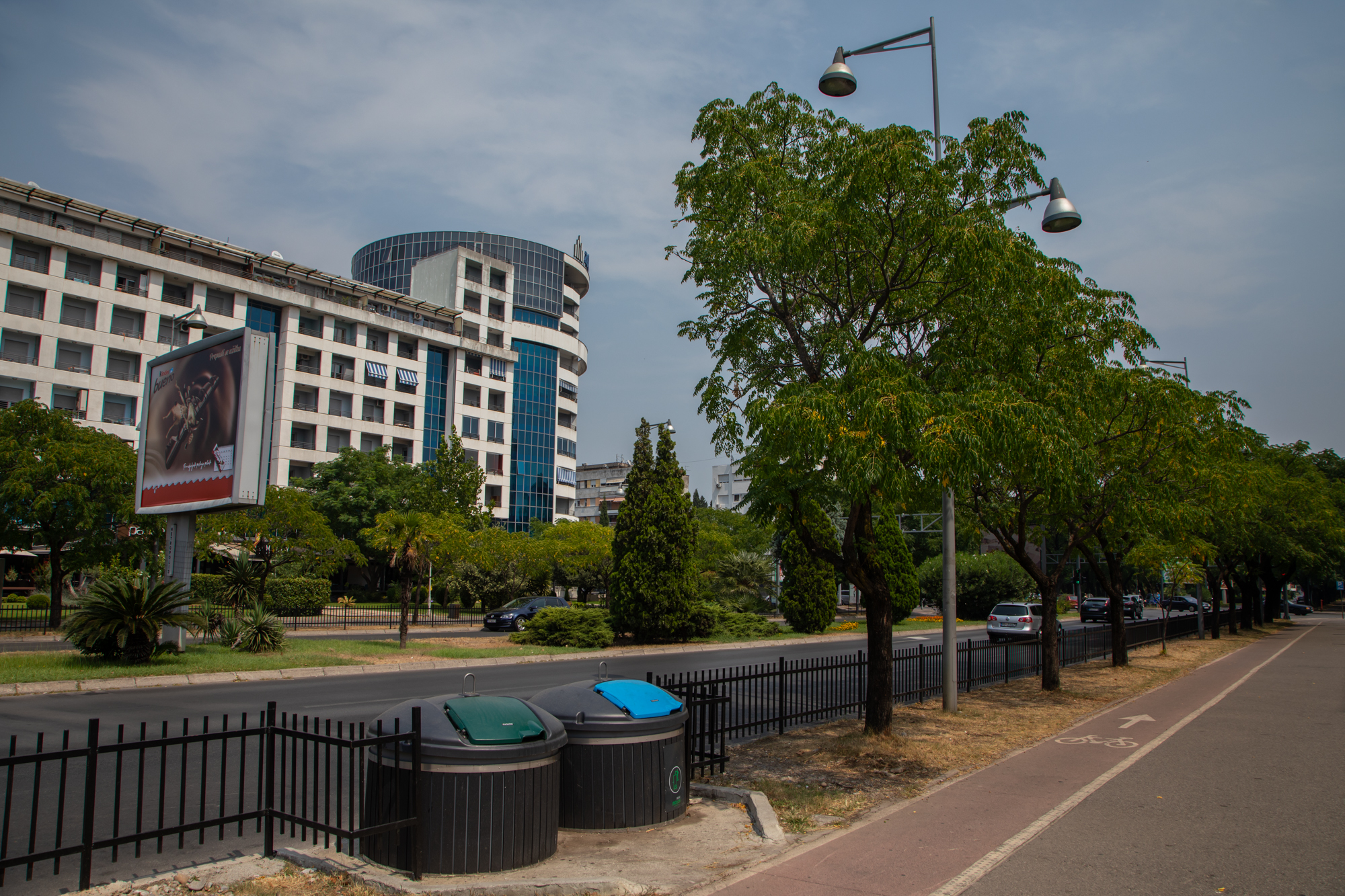 U Podgorici ugrađeno više od 315 polupodzemnih kontejnera; Raspisan javni poziv za nabavku još 70