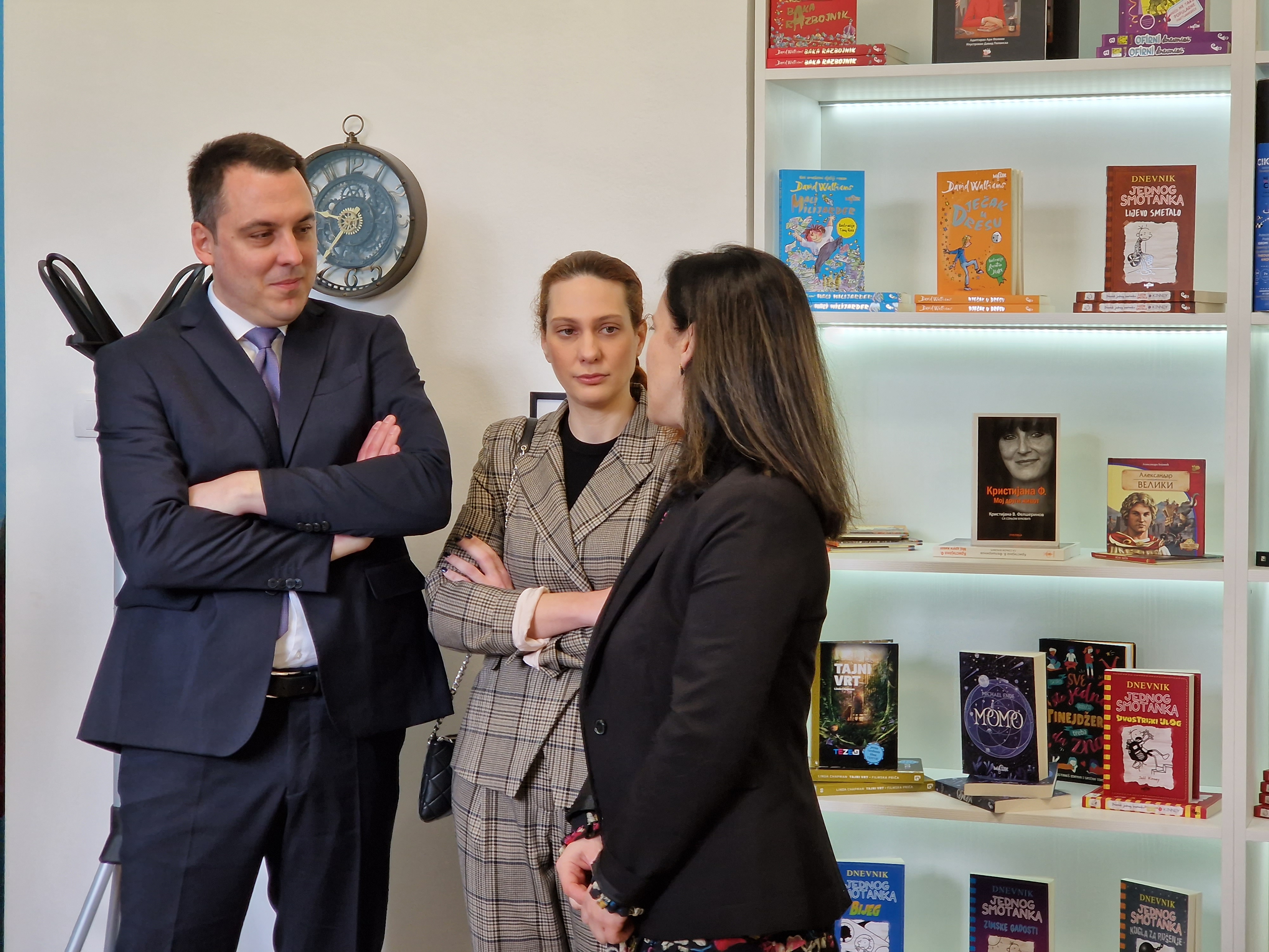 Otvorena još jedna Podgorička knjižara; Novi kutak za najmlađe ljubitelje pisane riječi u Bloku V