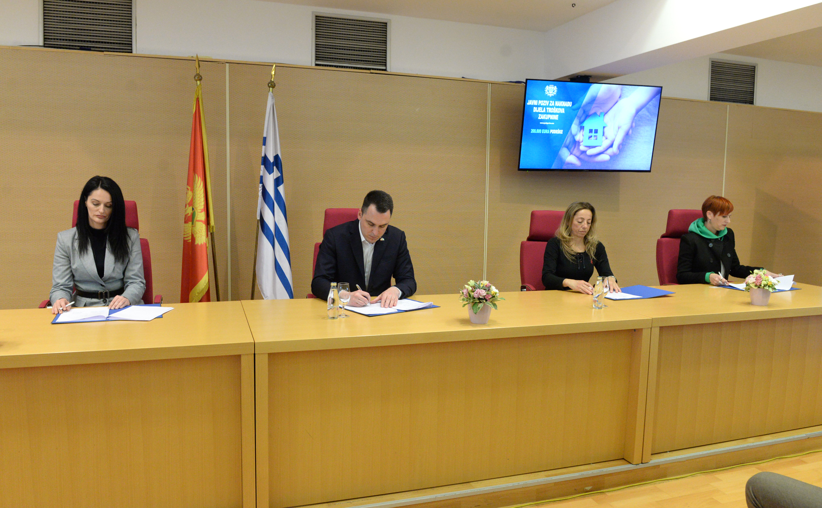 Podgorica i ove godine jedina lokalna uprava koja podržava podstanare; Vuković: Nadam se da će ovaj program nastaviti da živi i da će dobiti podršku i sa državnog nivoa