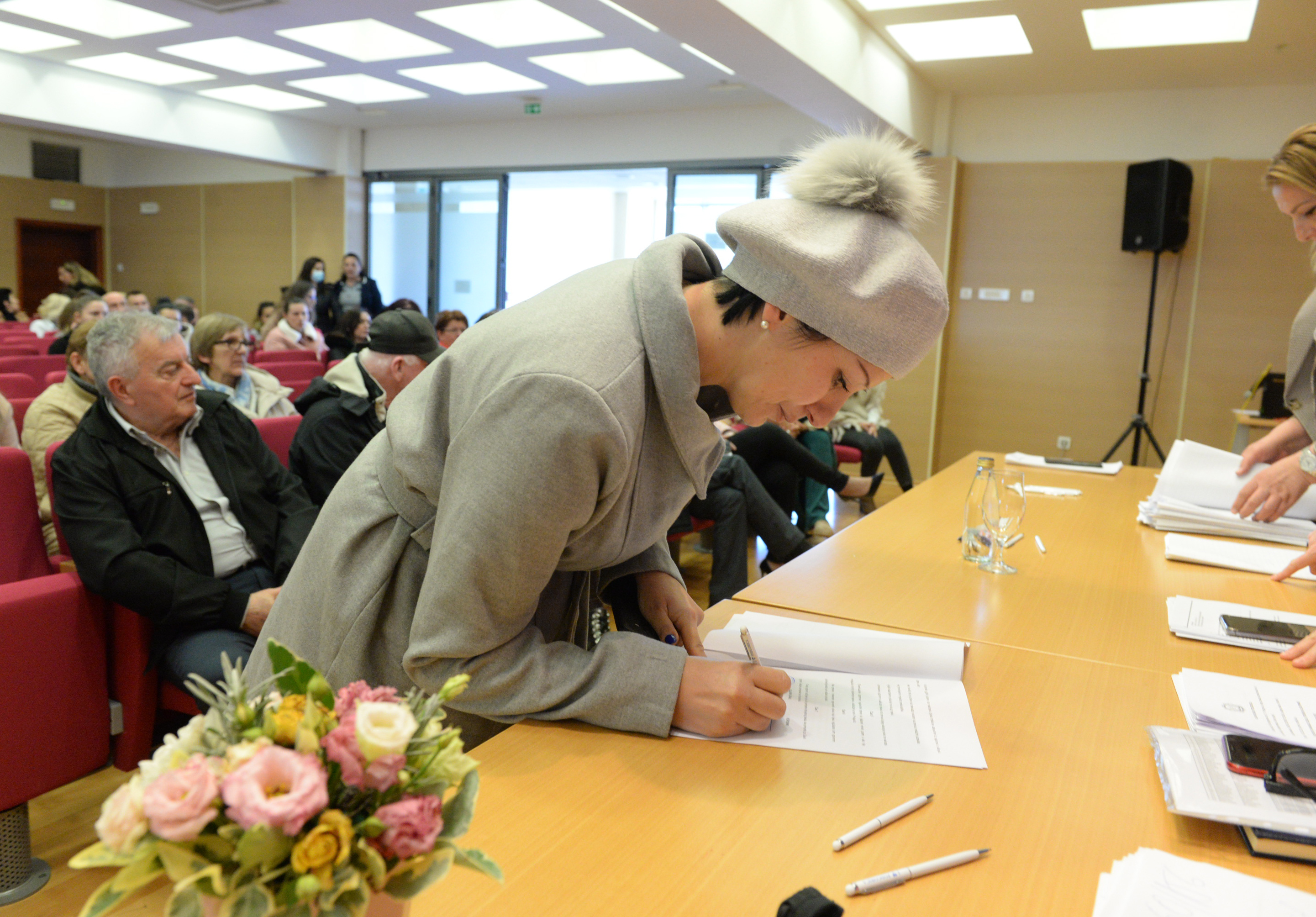 Podgorica i ove godine jedina lokalna uprava koja podržava podstanare; Vuković: Nadam se da će ovaj program nastaviti da živi i da će dobiti podršku i sa državnog nivoa