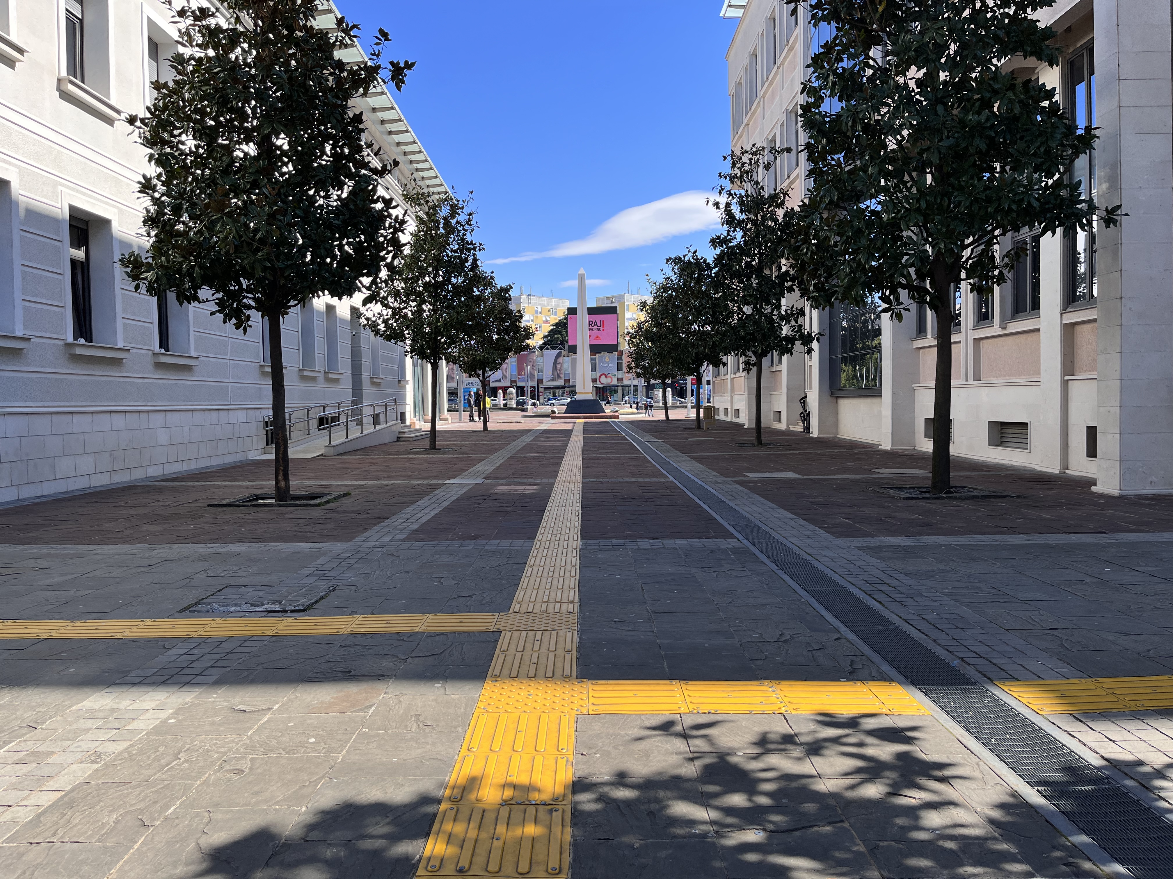 Uskoro nove taktilne staze na više lokacija u Podgorici