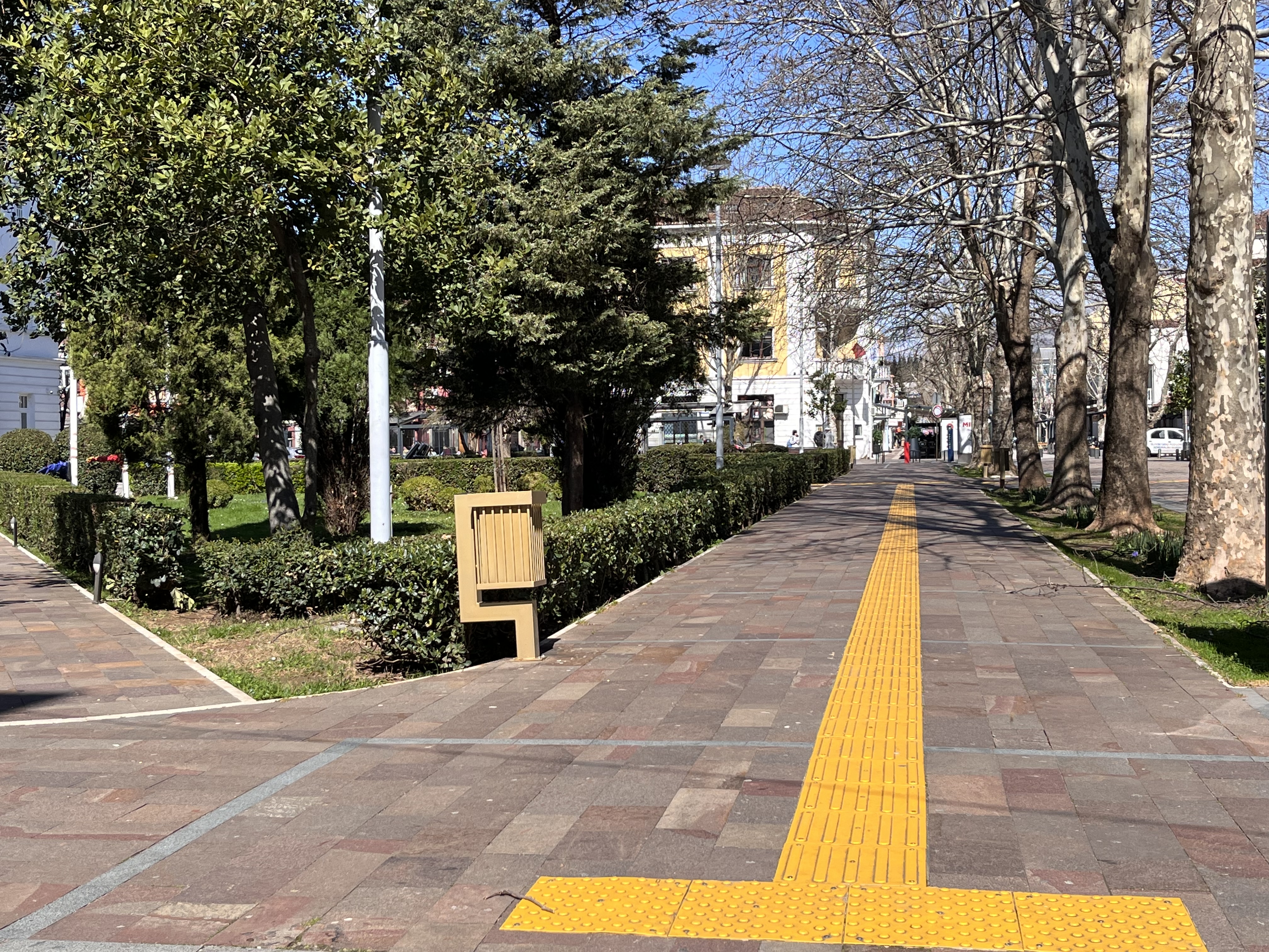 Uskoro nove taktilne staze na više lokacija u Podgorici