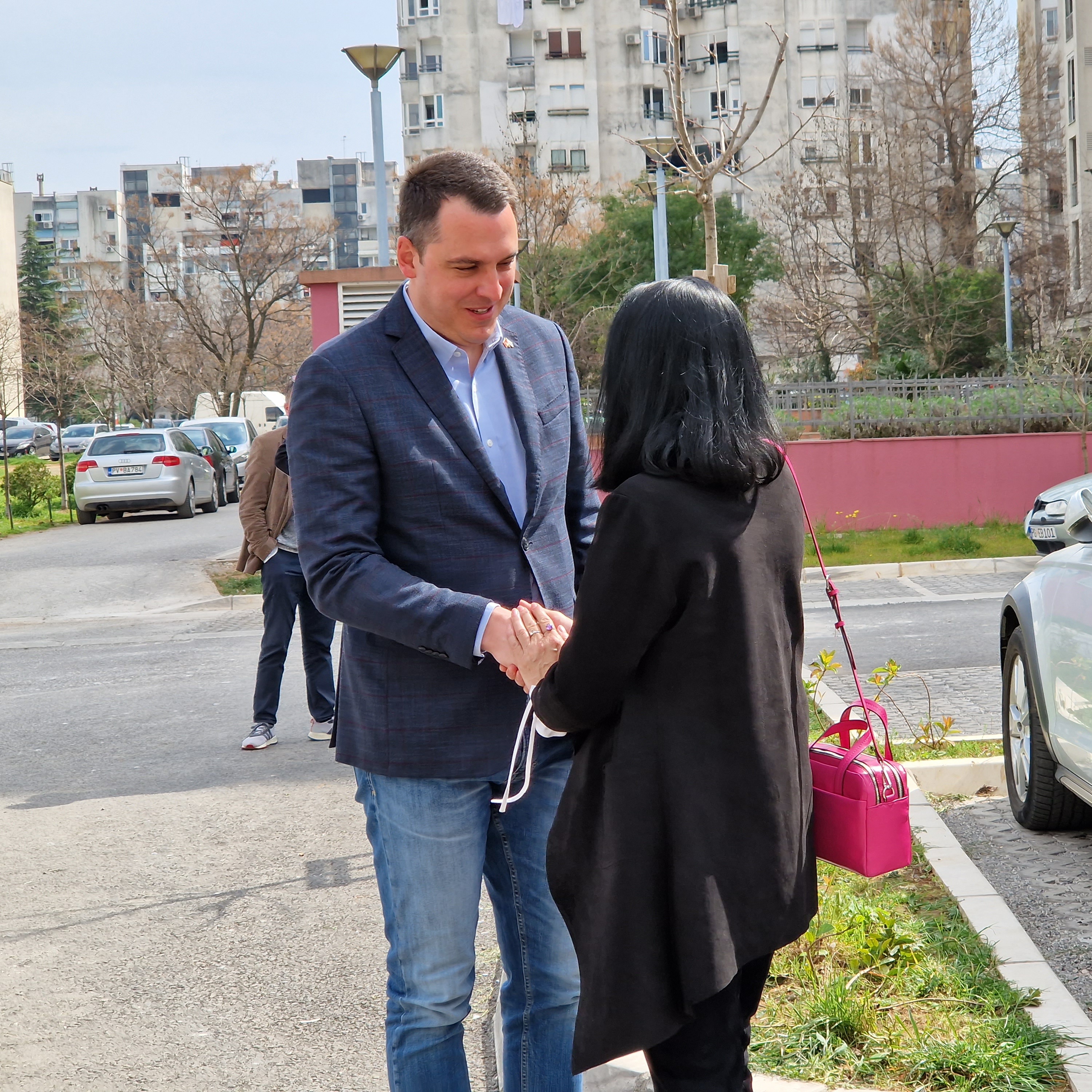 U Bloku VI formirano 140 novih besplatnih parking mjesta