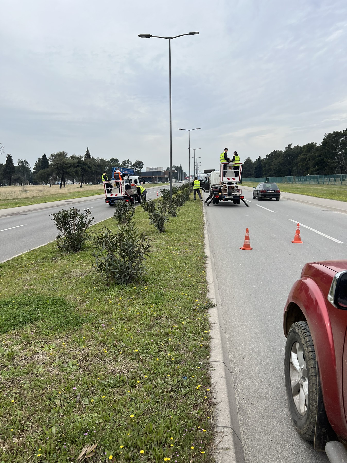 Počela modernizacija javne rasvjete na mini obilaznici od Zlatice do Zabjela