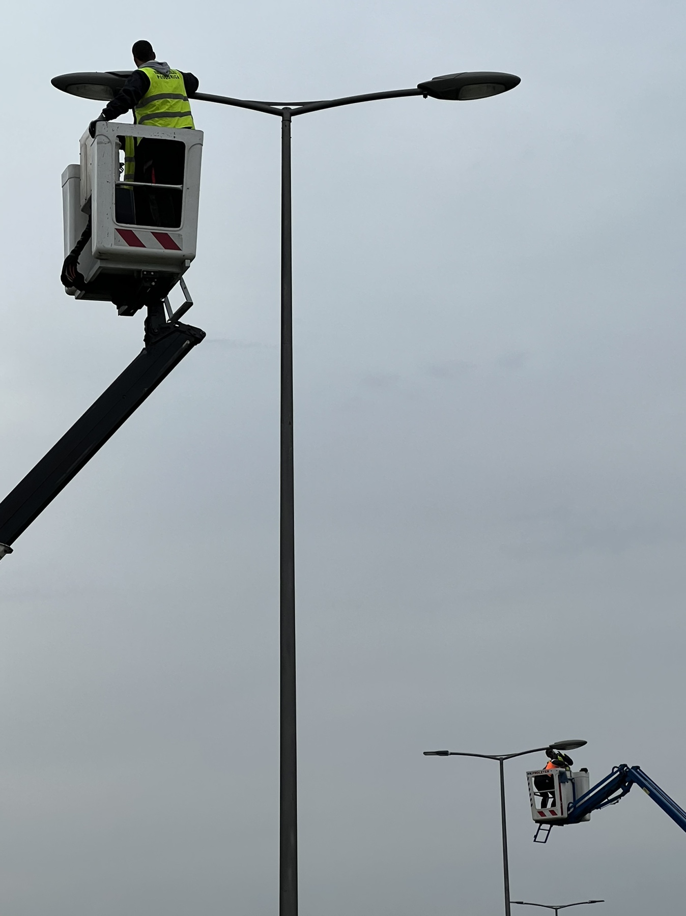 Počela modernizacija javne rasvjete na mini obilaznici od Zlatice do Zabjela