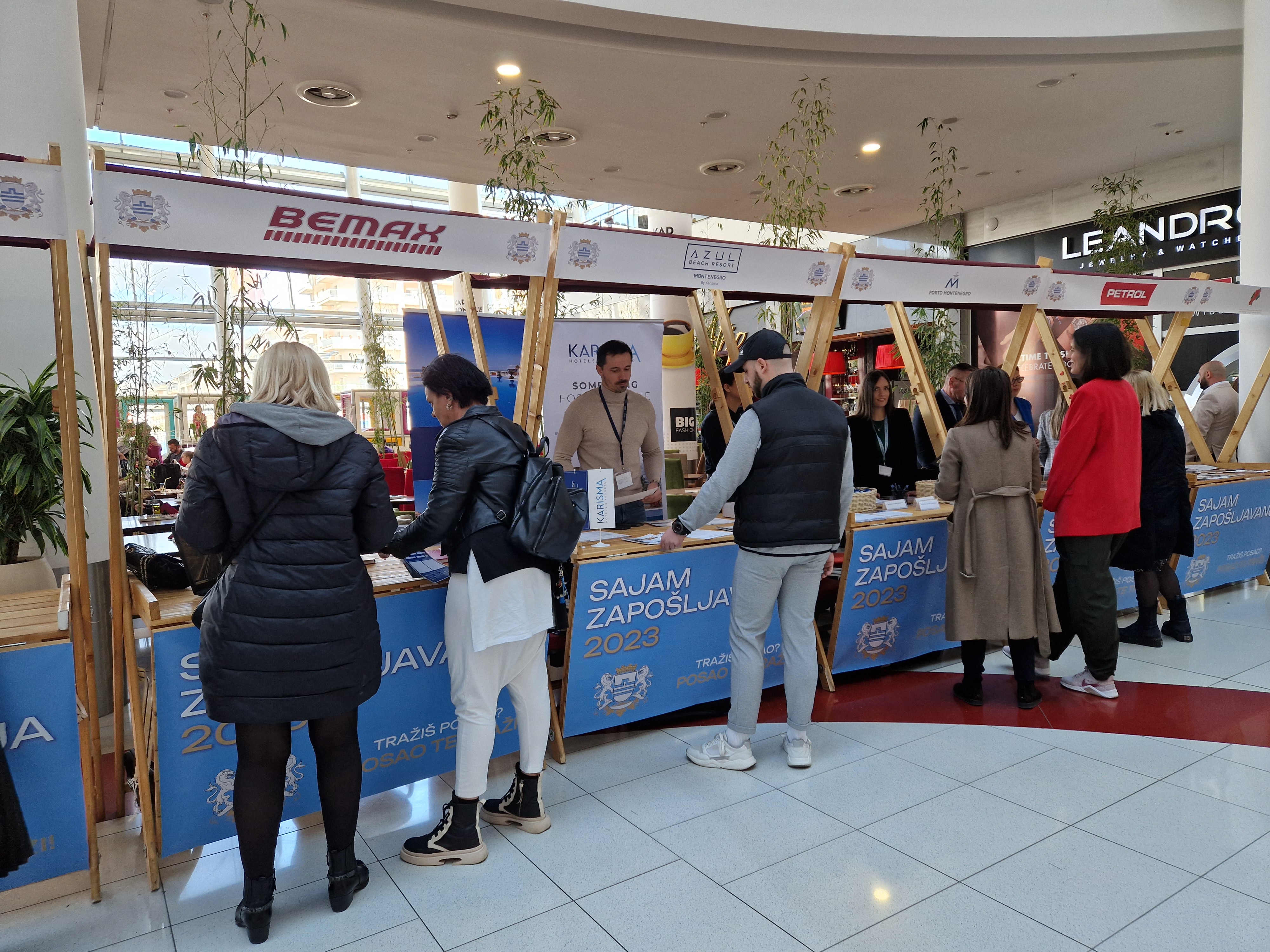 Odlična posjećenost Sajma zapošljavanja u organizaciji Glavnog grada; Ponuđeno više stotina radnih mjesta