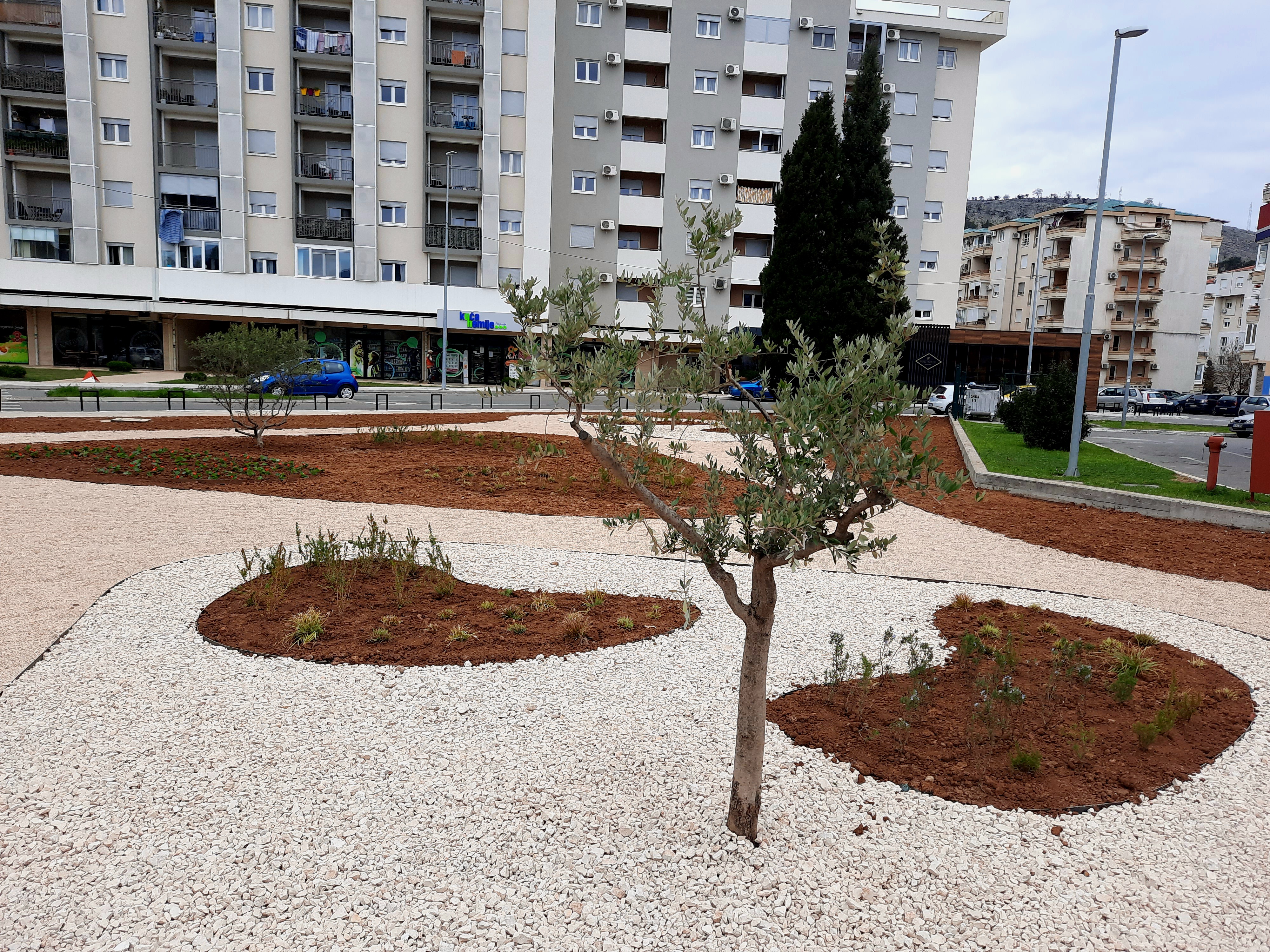 Uređen skver u Piperskoj ulici