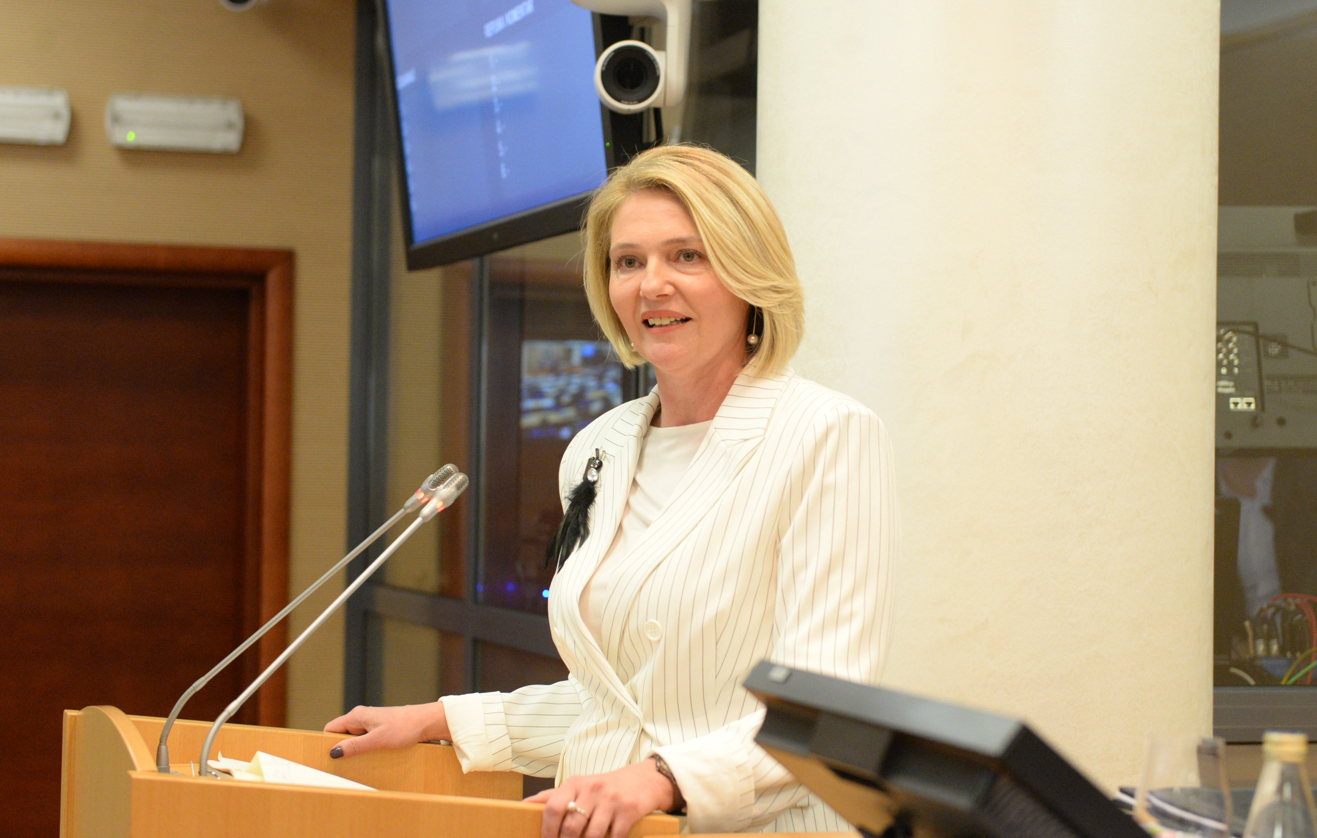 Održana druga sjednica novog saziva Skupštine Glavnog grada: Olivera Injac nova gradonačelnica Podgorice, Jelena Borovinić Bojović predsjednica Skupštine Glavnog grada