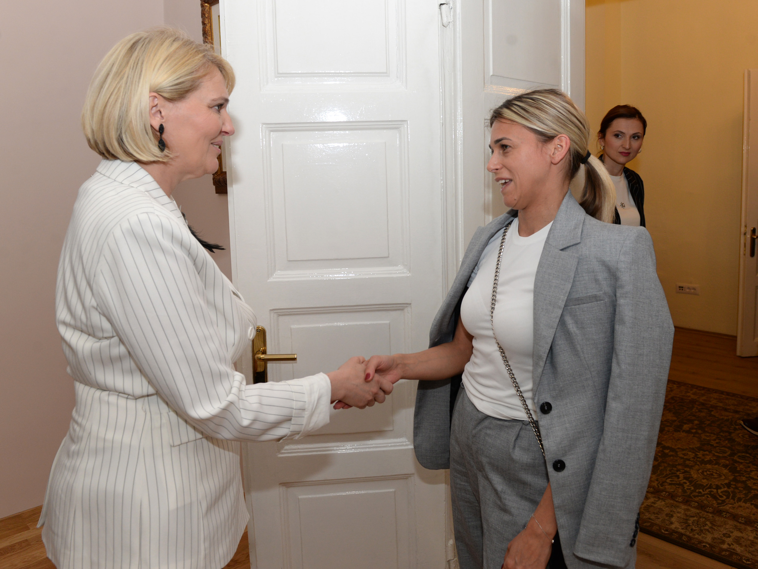 Injac: Puna posvećenost stvaranju jednakih šansi za sve