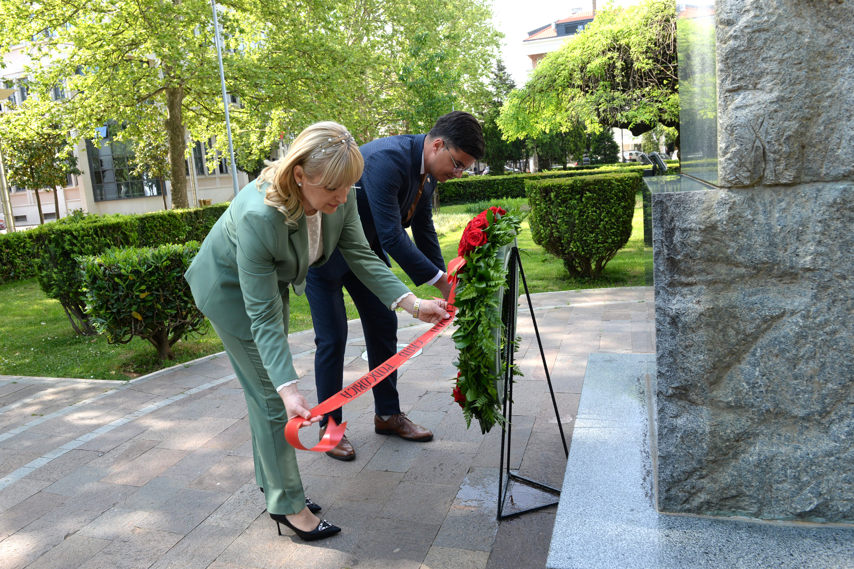 Položen vijenac na spomenik Marku Miljanovu