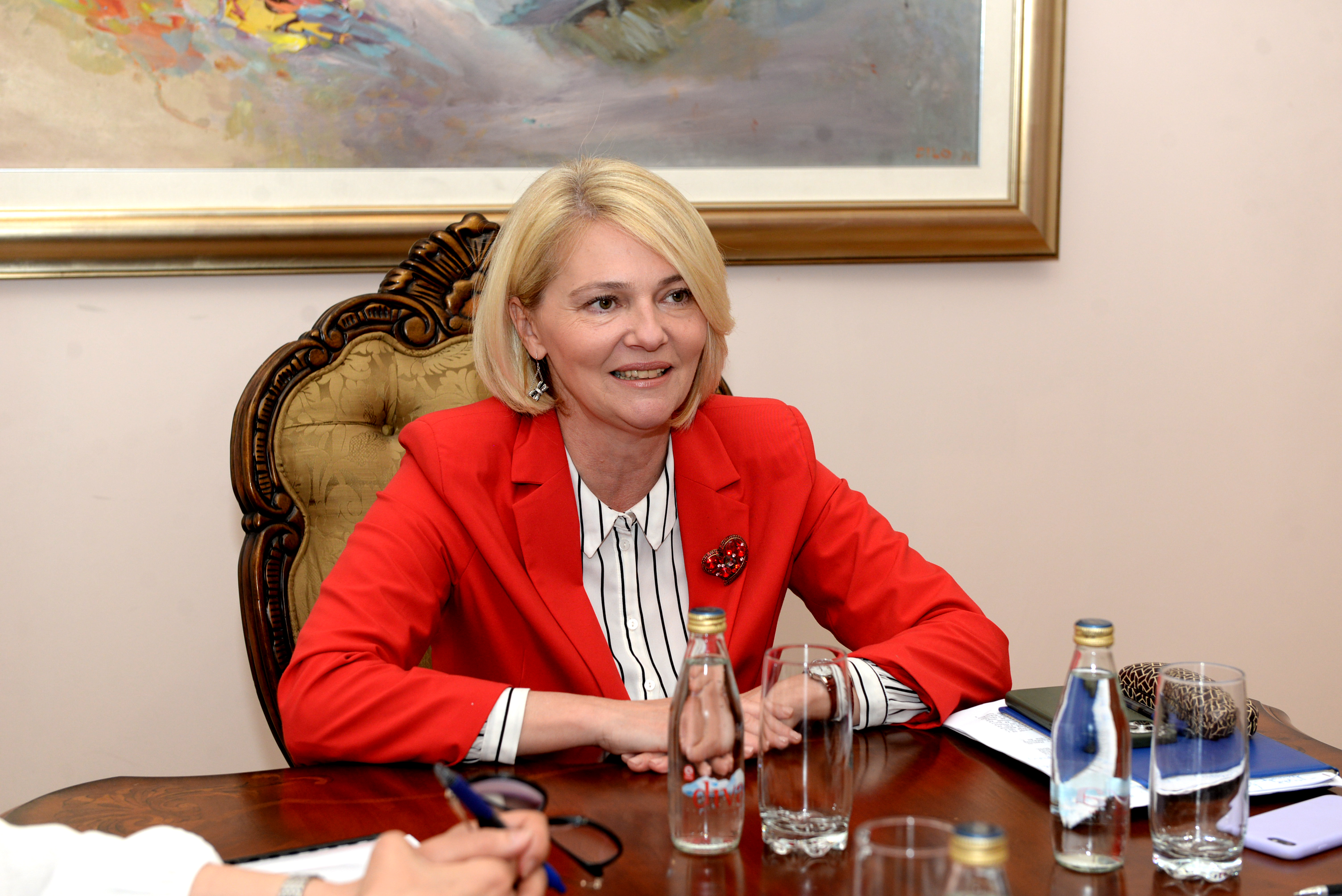 Injac sa predstavnicama Udruženja „Roditelji“: Glavni grad partner na putu poboljšanja prava roditelja i njihove djece