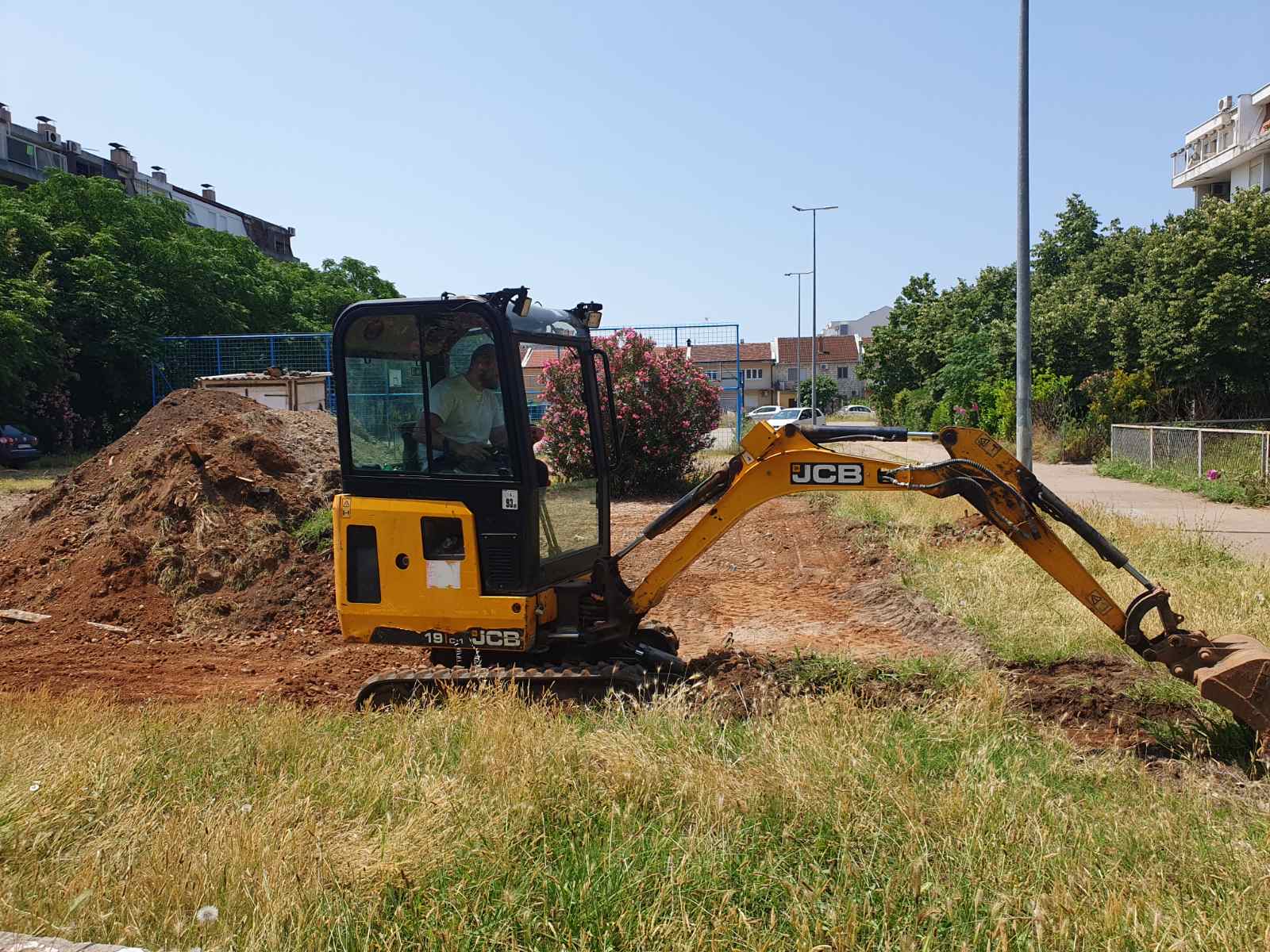 Počeli radovi na izgradnji dječijeg igrališta na Starom aerodromu