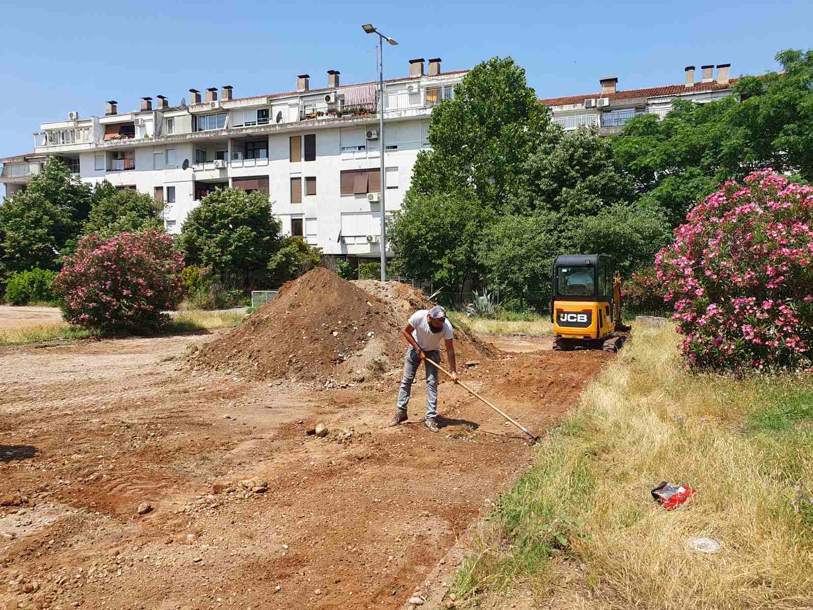 Počeli radovi na izgradnji dječijeg igrališta na Starom aerodromu